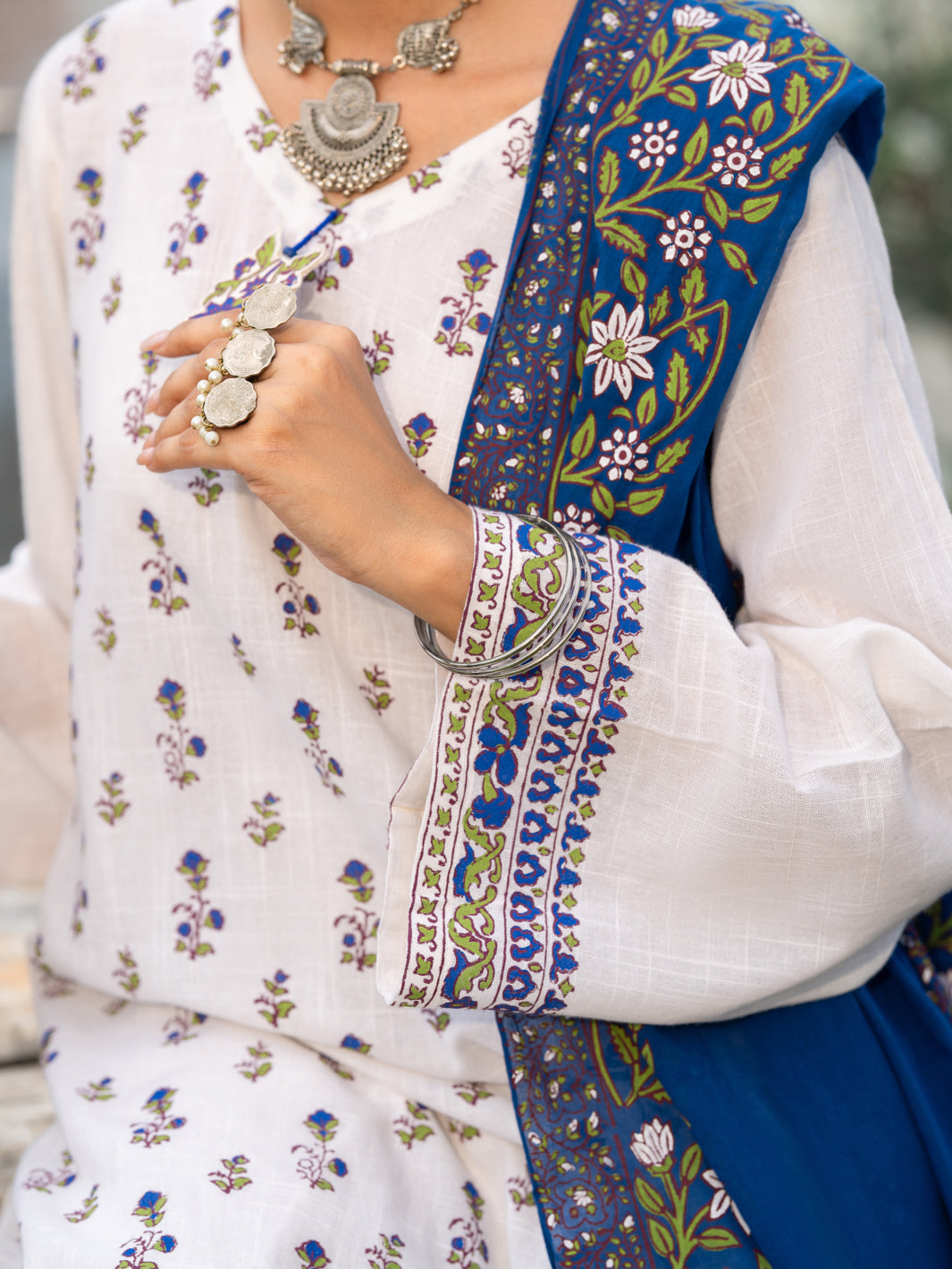 White Cotton Cambric 3Pc Stitched - AWP-3PS-1031