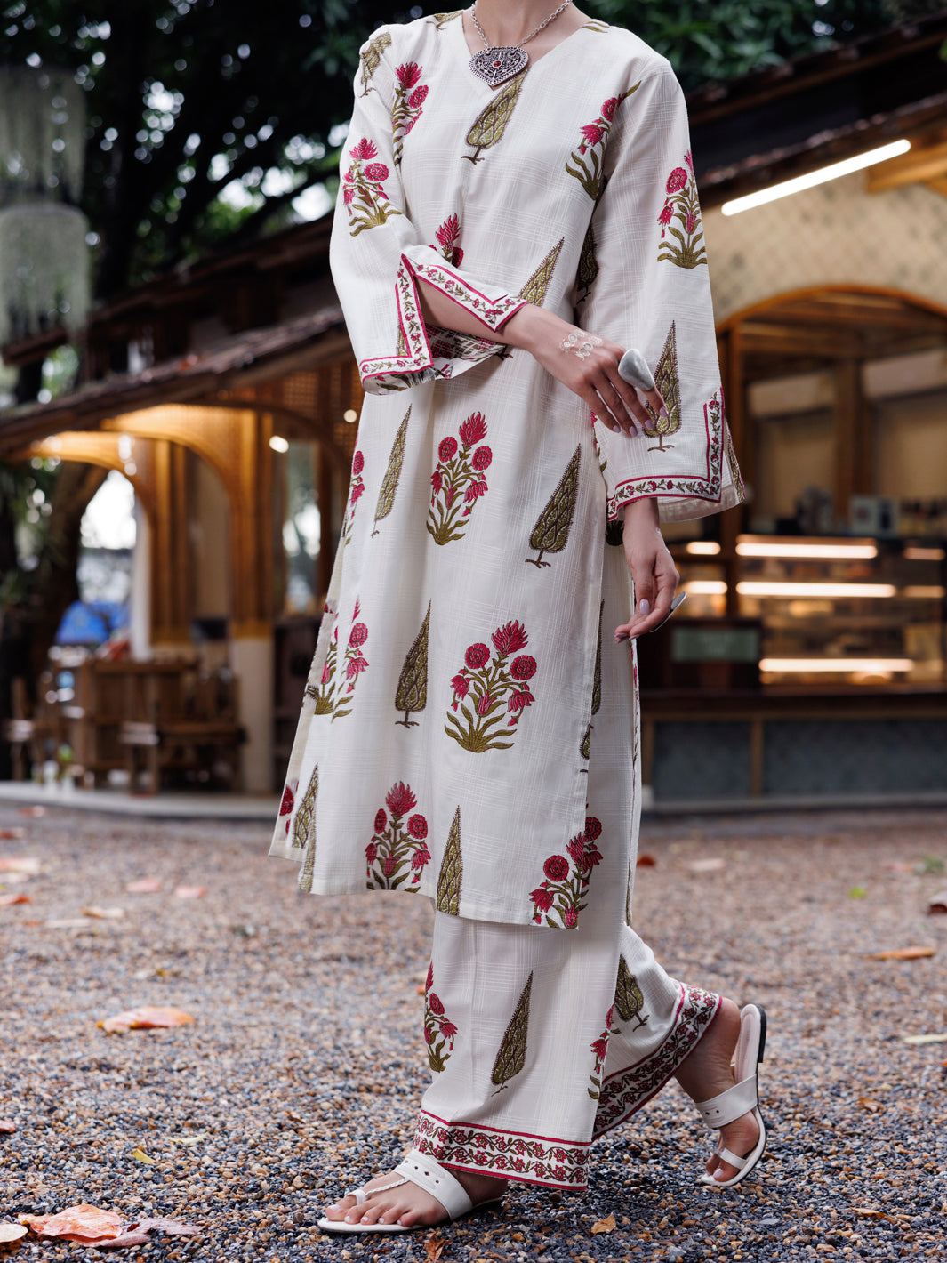 Off White Cotton Dobby Square 2Pc Stitched - AL-2PS-LKS-1020