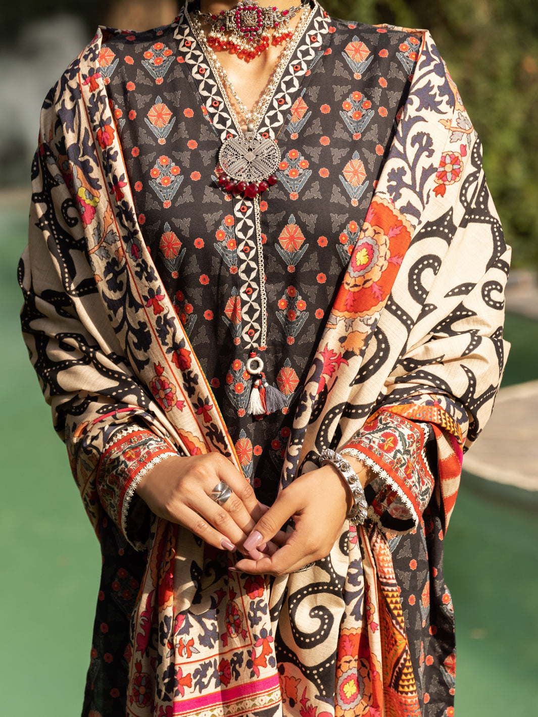 Charcoal Cambric 2 Piece Unstitched - AWP-2PS-585