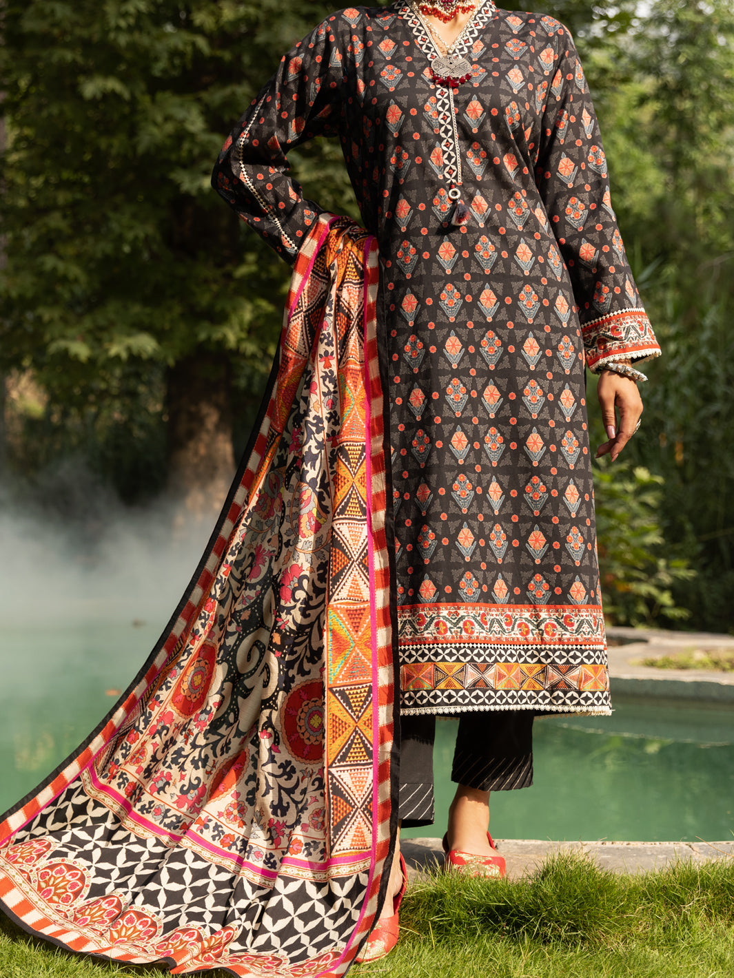 Charcoal Cambric 2 Piece Unstitched - AWP-2PS-585