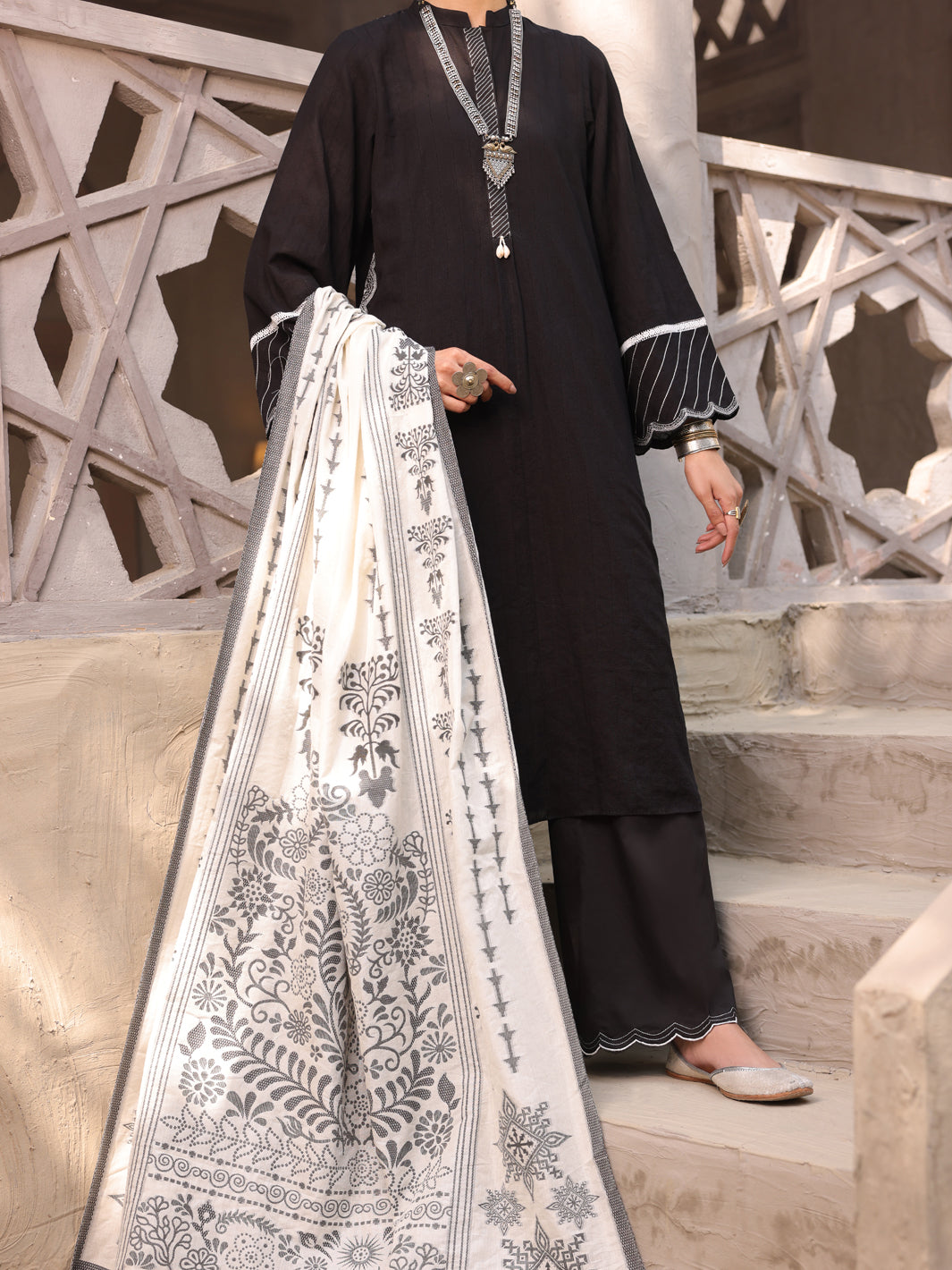 Black Lino Kara 3 Piece Stitched - ALP-3PS-1629