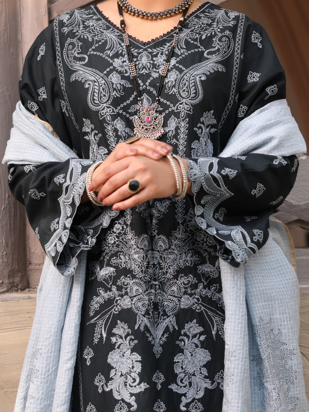 Black Cambric 3Pc Unstitched - ALP-3PS-1631