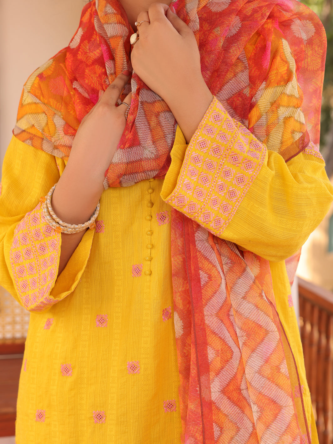 Yellow Dobby Lino Kara 3 Piece Stitched - ALP-3PS-1669