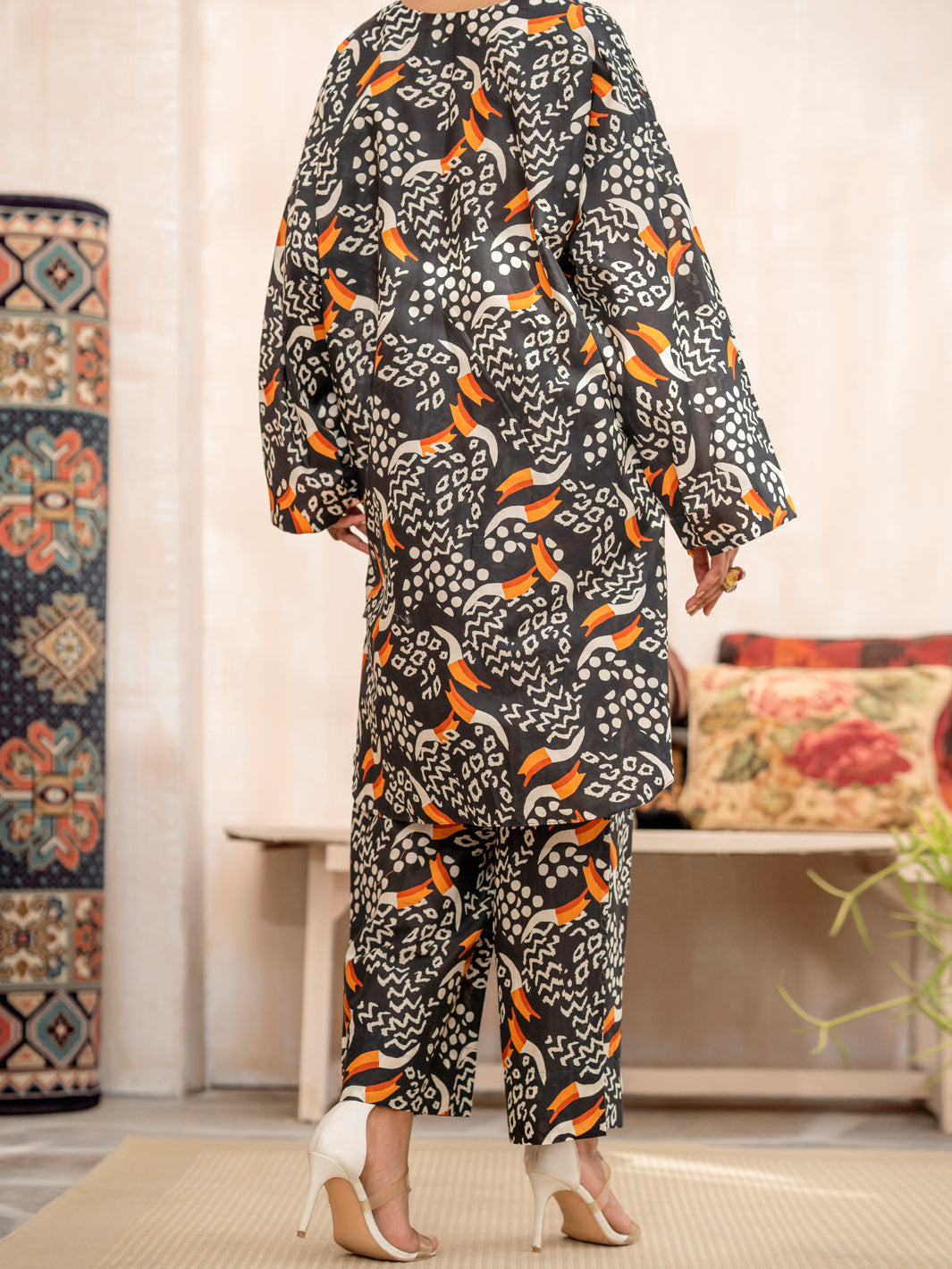 Black Cambric 2 Piece Unstitched - ALP-2PS-1688