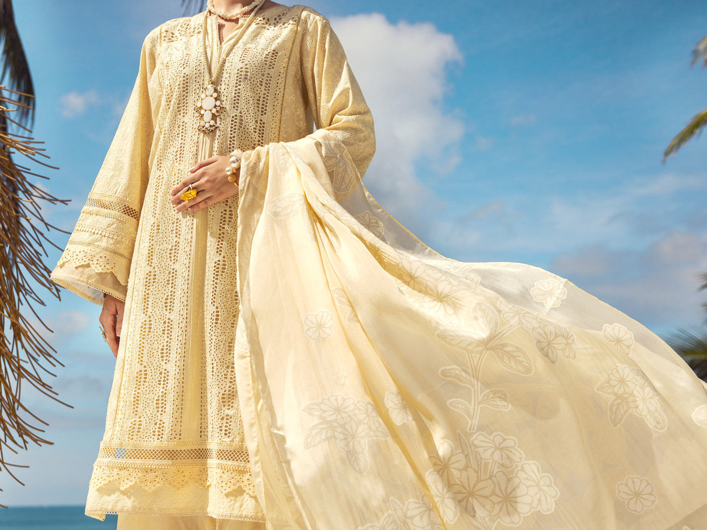 Off White Dyed Lawn 3Pc Unstitched - ALP-3PS-1727