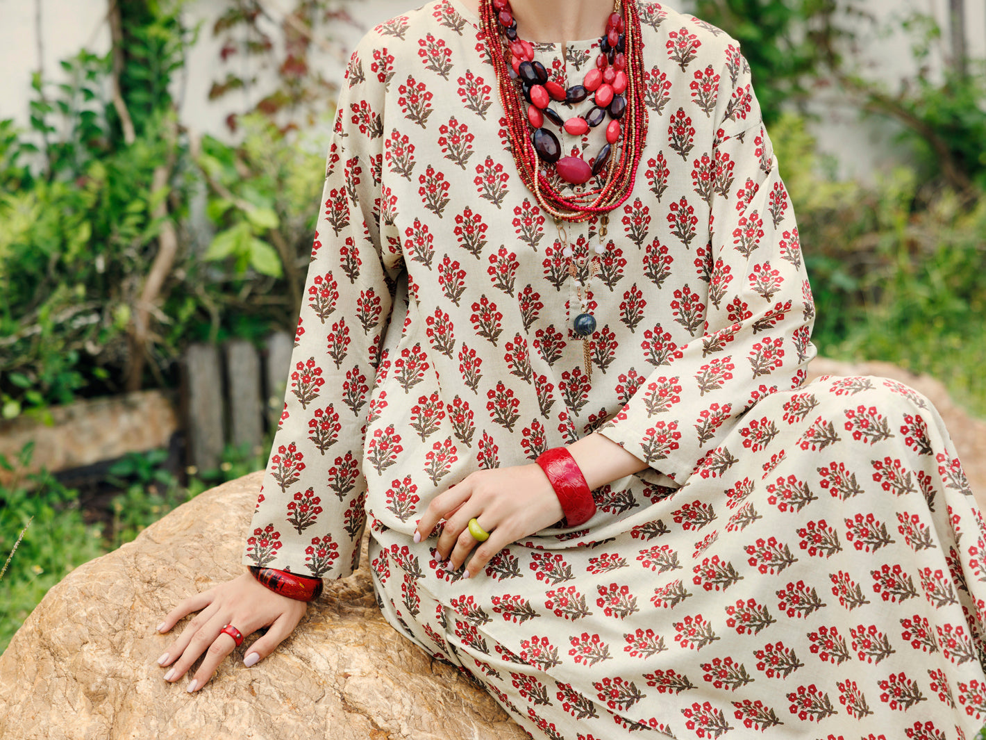 Cream Lawn Co-ord Set - ALP-2PS-SLKS-2073