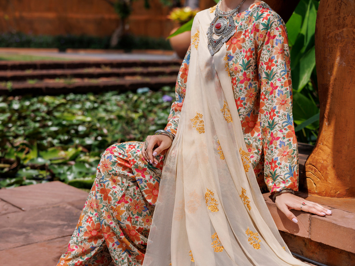 Multicolor Lawn 3Pc Stitched - ALP-3PS-2103