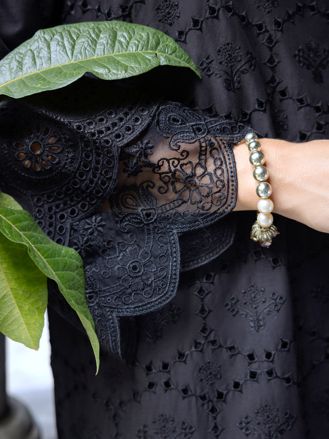 Black Schiffli Lawn 3Pc Stitched - ALP-3PS-2111