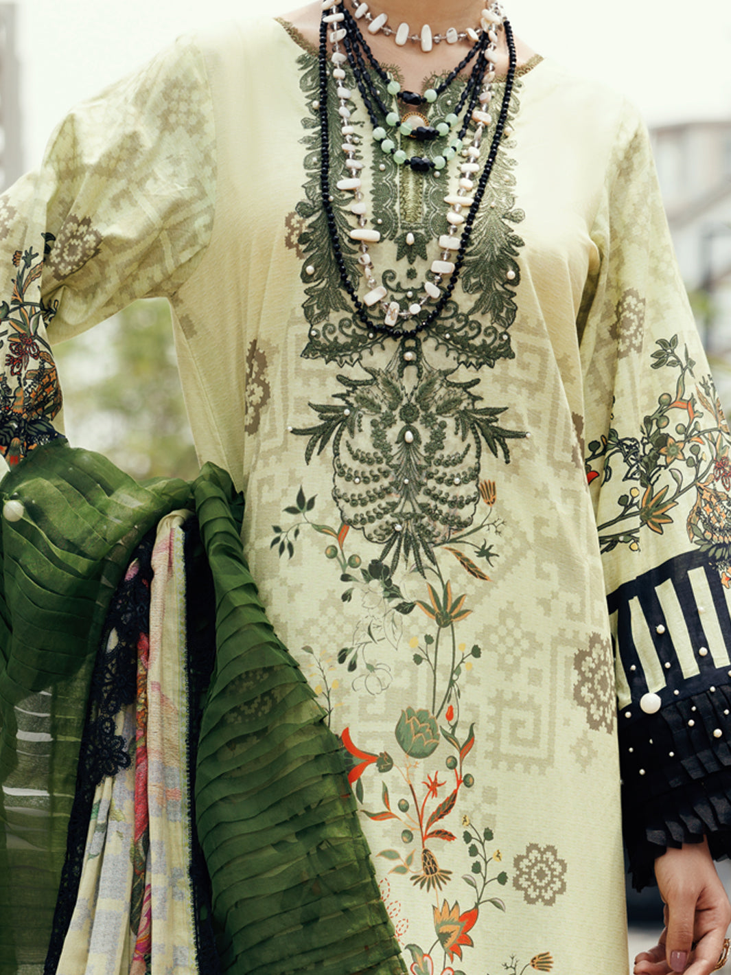 Ivory Cambric 3Pc Unstitched - ALP-3PS-2212