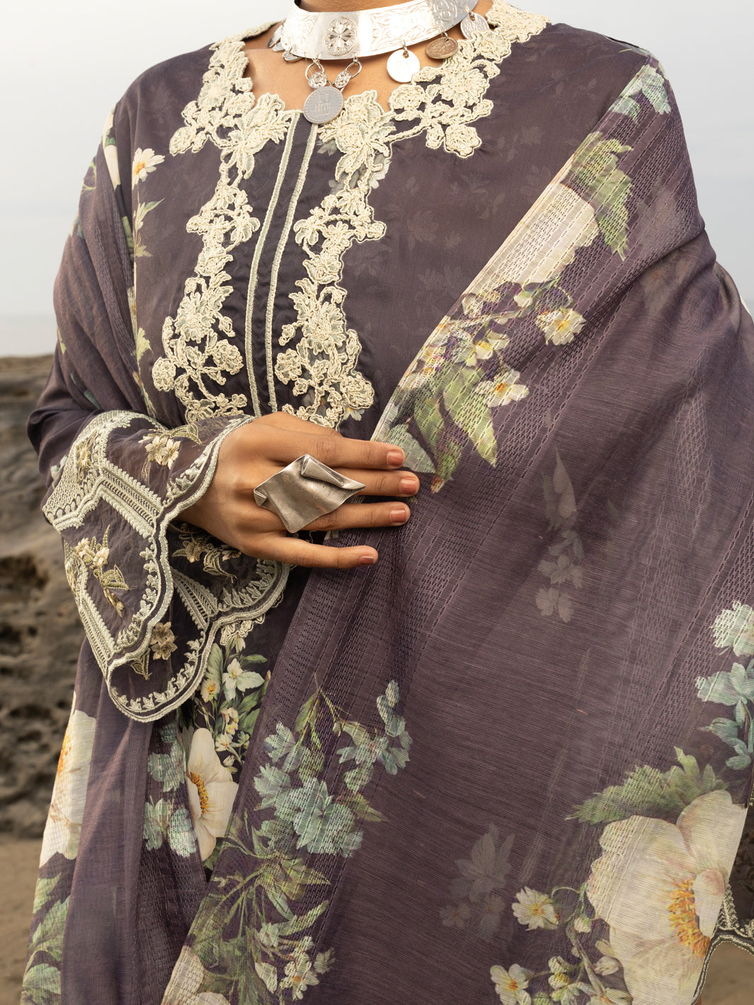 Black Lawn 3Pc Unstitched - ALP-3PS-2220