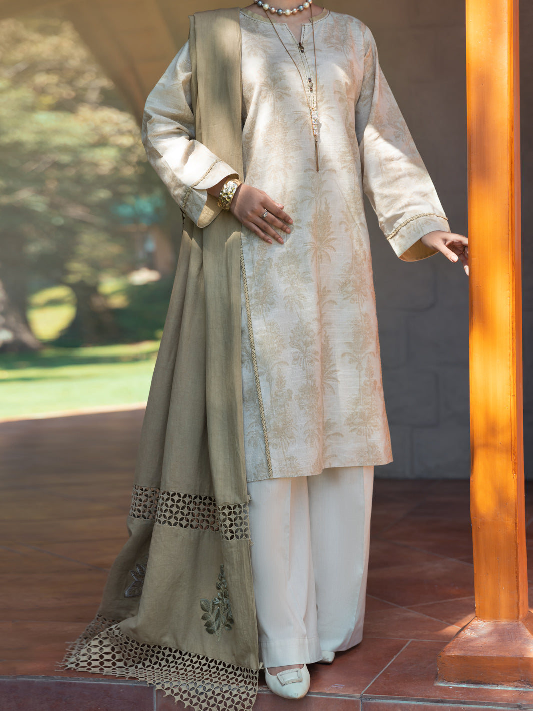 Beige Khaddar 3Pc Stitched - AWP-3PS-582