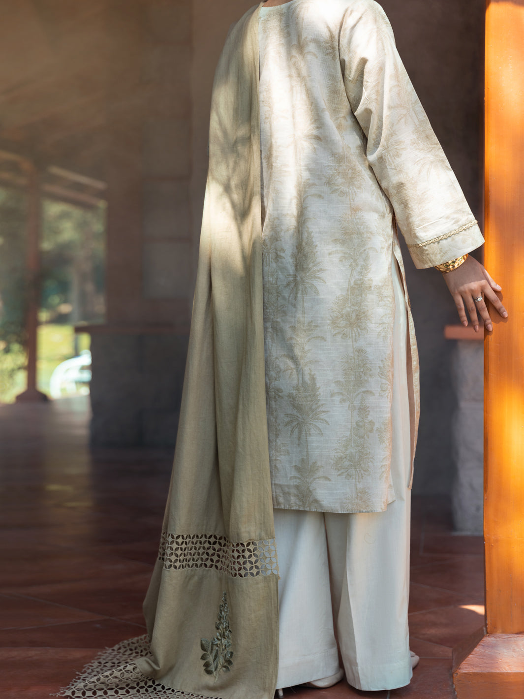 Beige Khaddar 3Pc Stitched - AWP-3PS-582