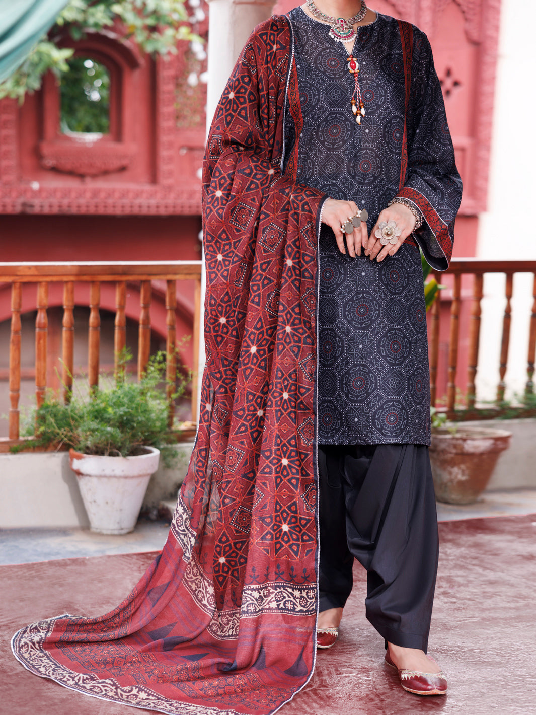 Black Cambric 3Pc Stitched - AWP-3PS-740A