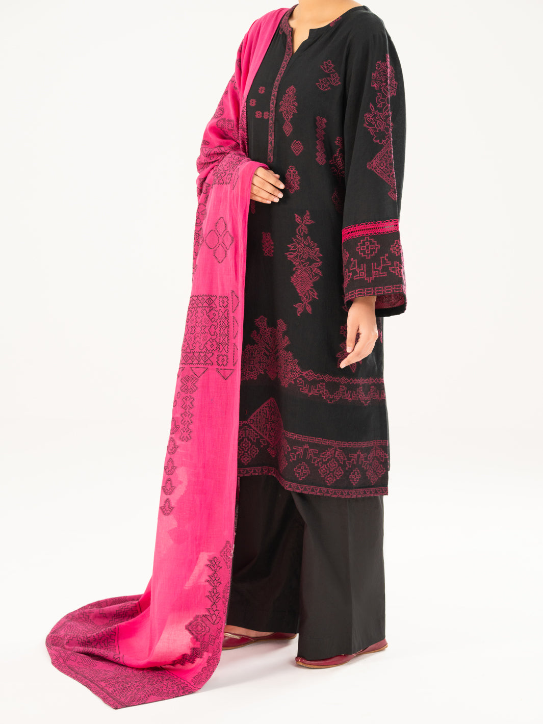 Black Jacquard 3Pc Stitched - AWP-3PS-750