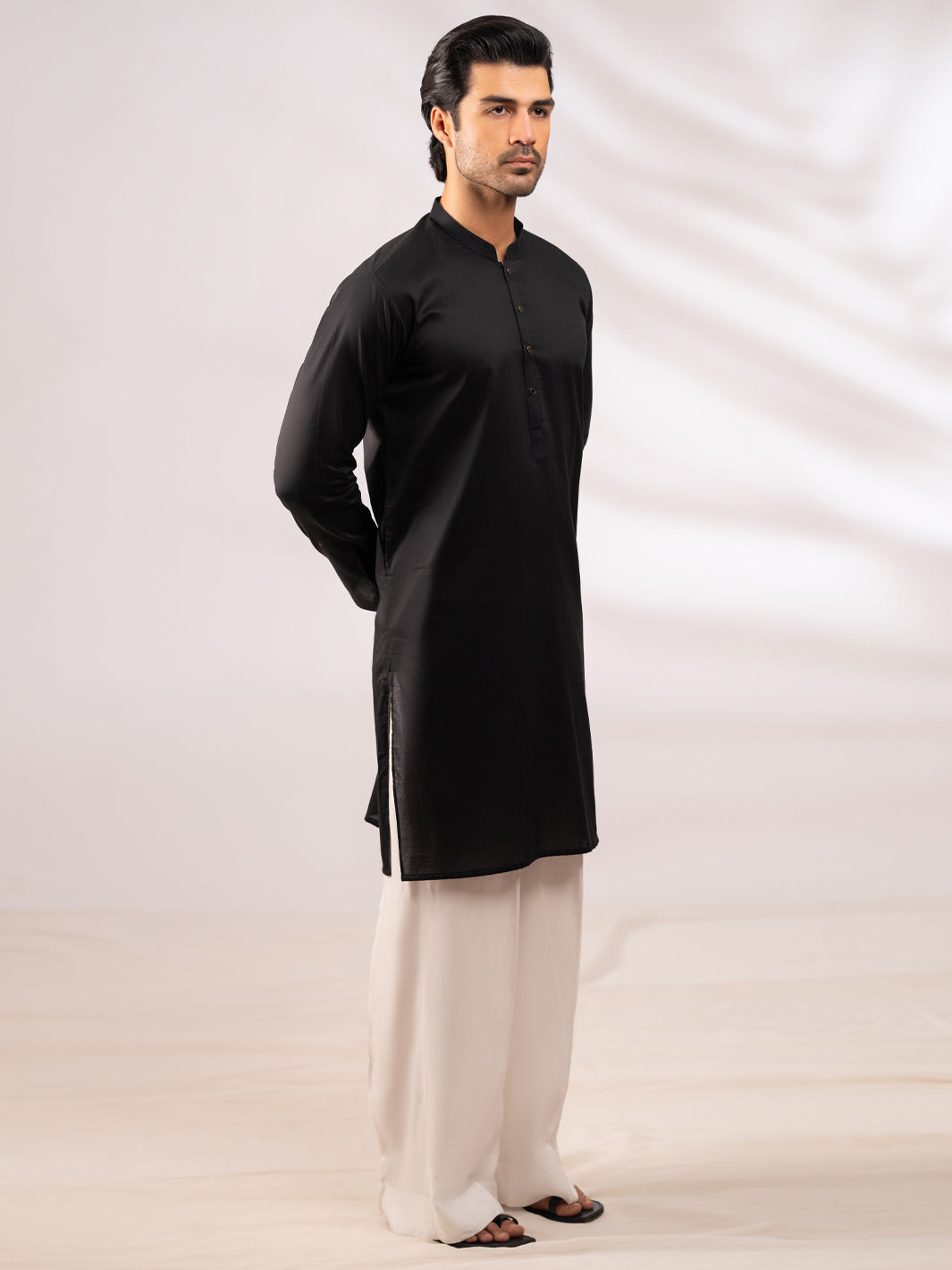 Black Plain Kurta - AL-K-1308