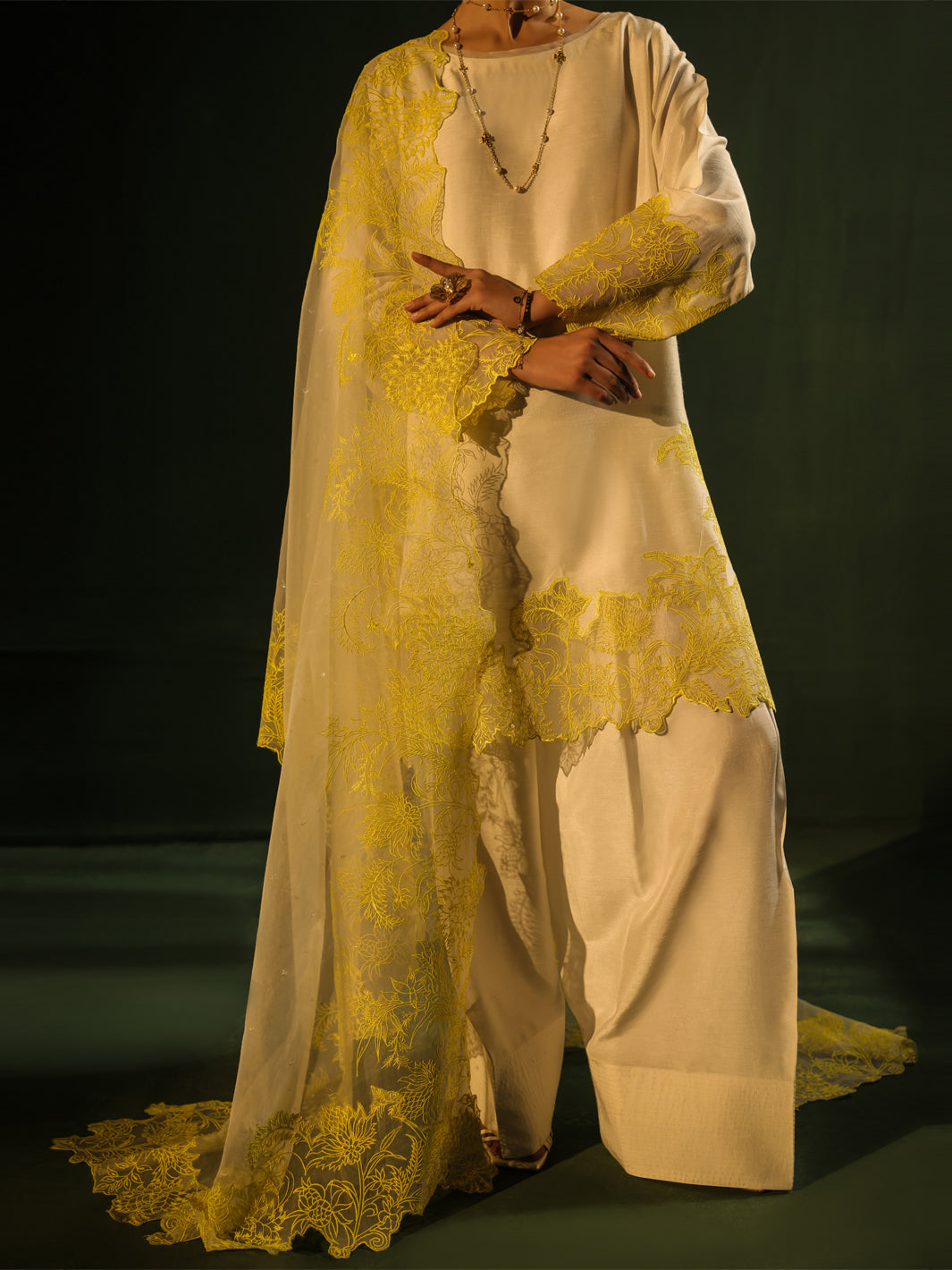 White Raw Silk Formal 3Pc Stitched - AL-3PS-SS-LS-573