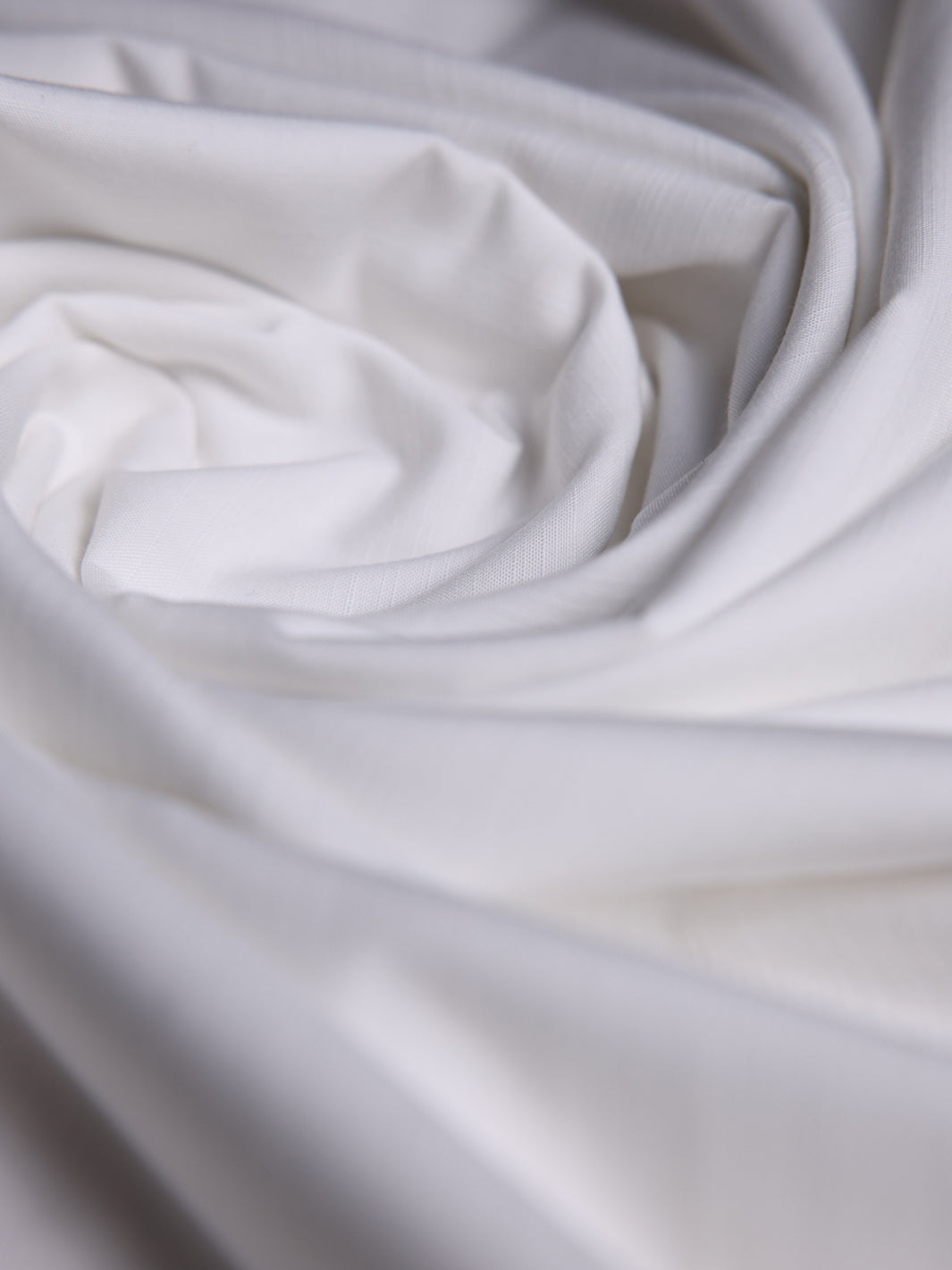 Off White Unstitched Suit - AL-UN-NZM-15194
