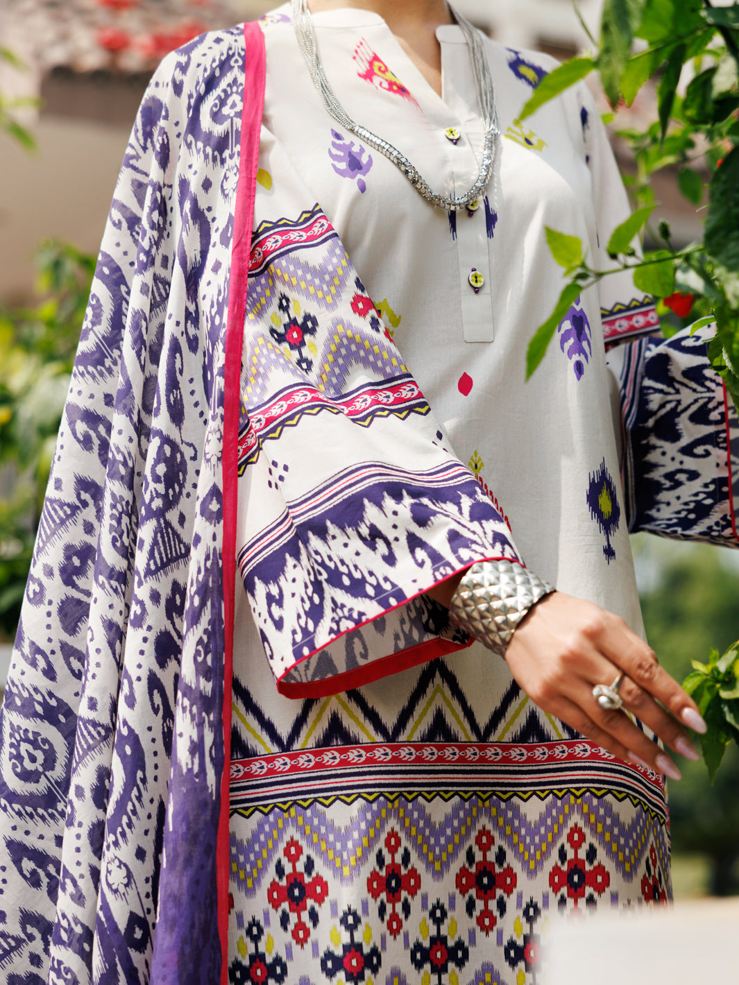 Ivory Lawn 3 Piece Stitched - ALP-3PS-2115