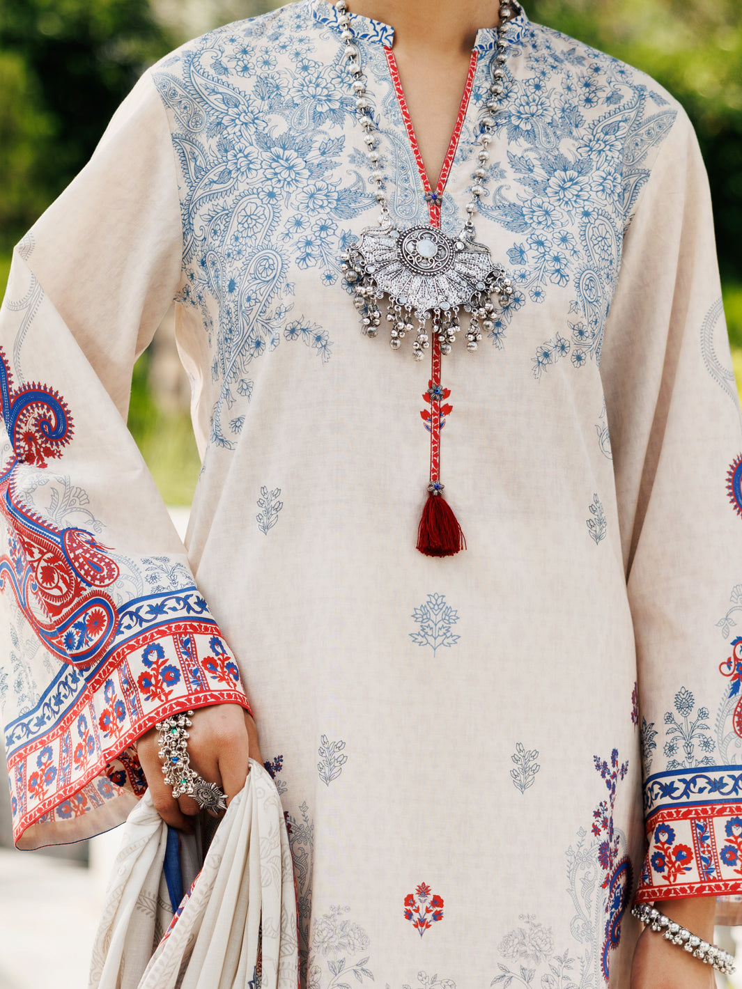 Beige Lawn 3 Piece Stitched - ALP-3PS-2118