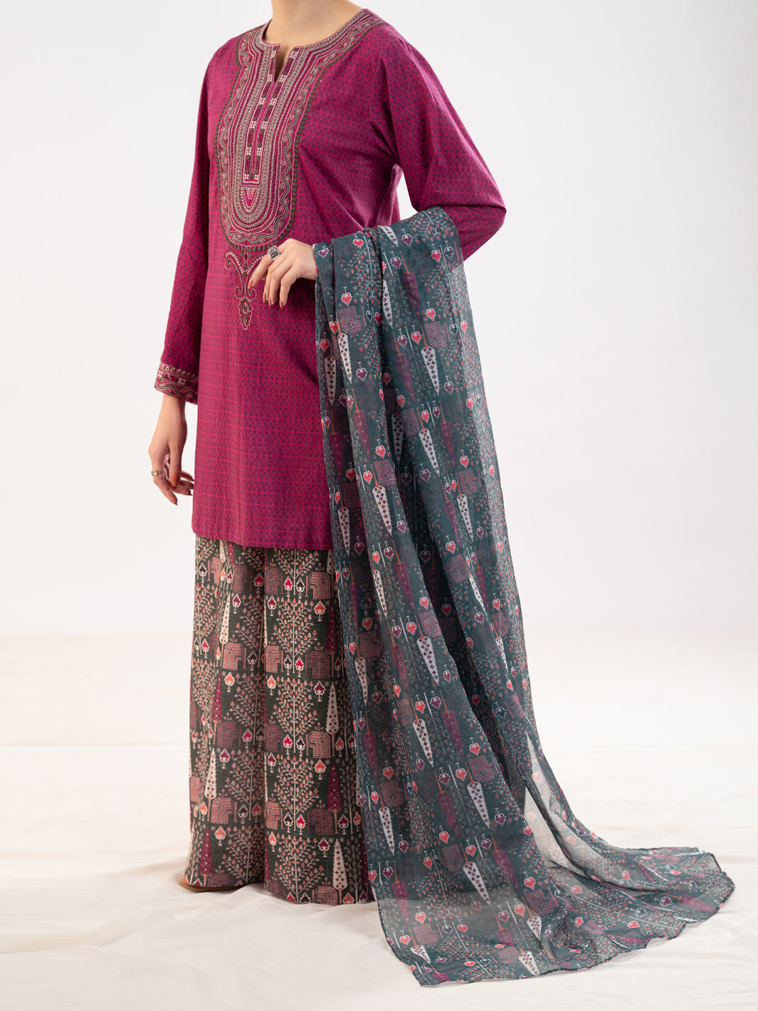 Magenta Lawn Stitched 3Pc - ALP-3PS-2306