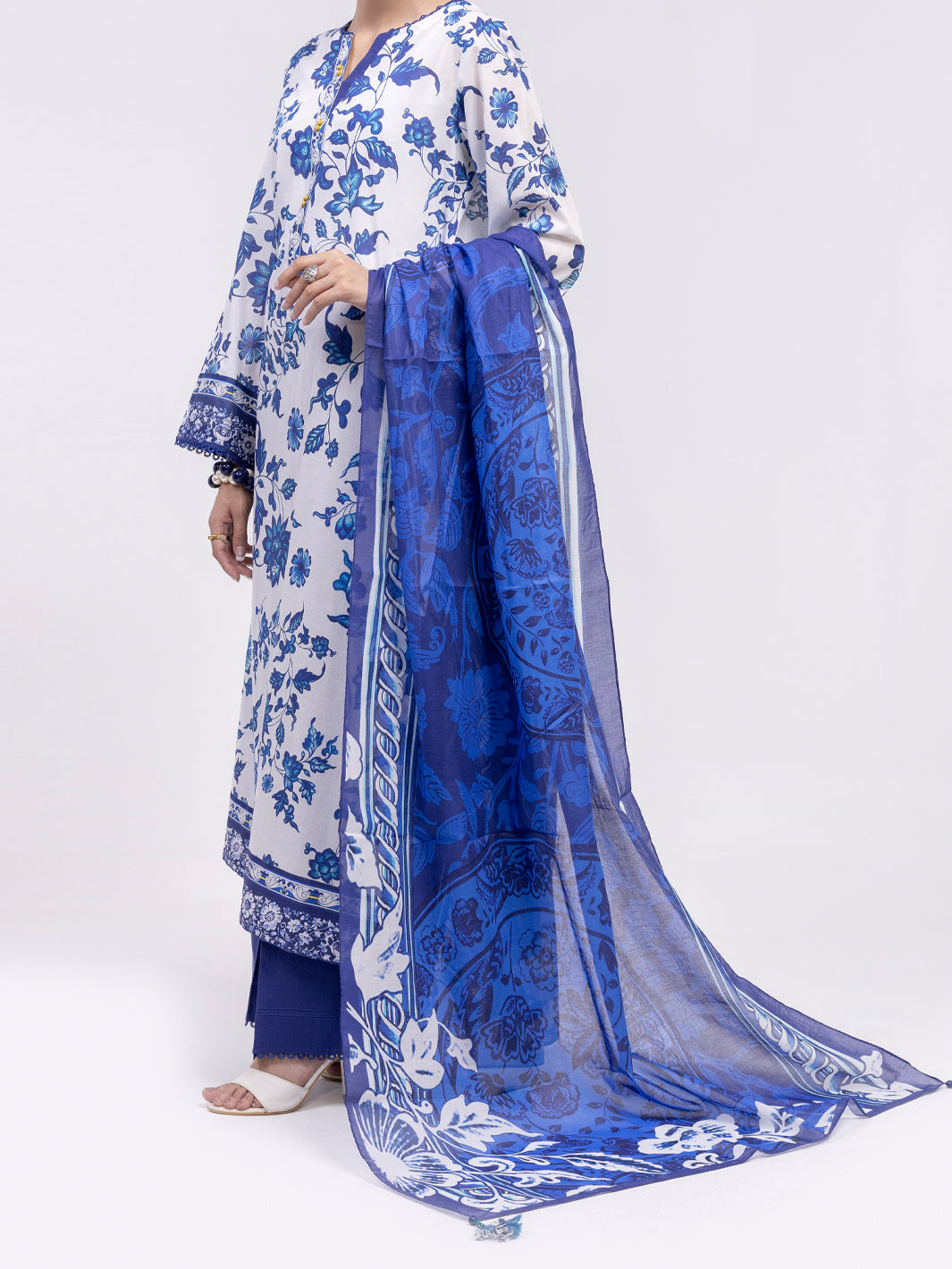 Blue Lawn 3Pc Unstitched - ALP-3PS-2392