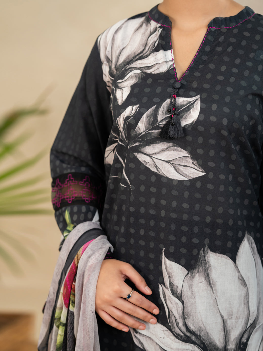 Black Lawn Stitched 3Pc - ALP-3PS-2492