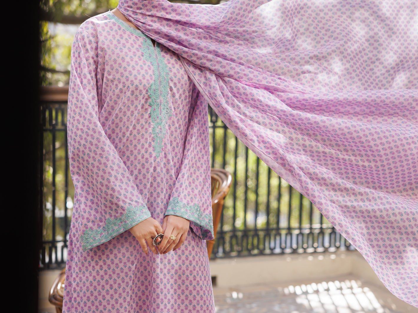 Light Purple Lawn Stitched 3Pc - ALP-3PS-2573