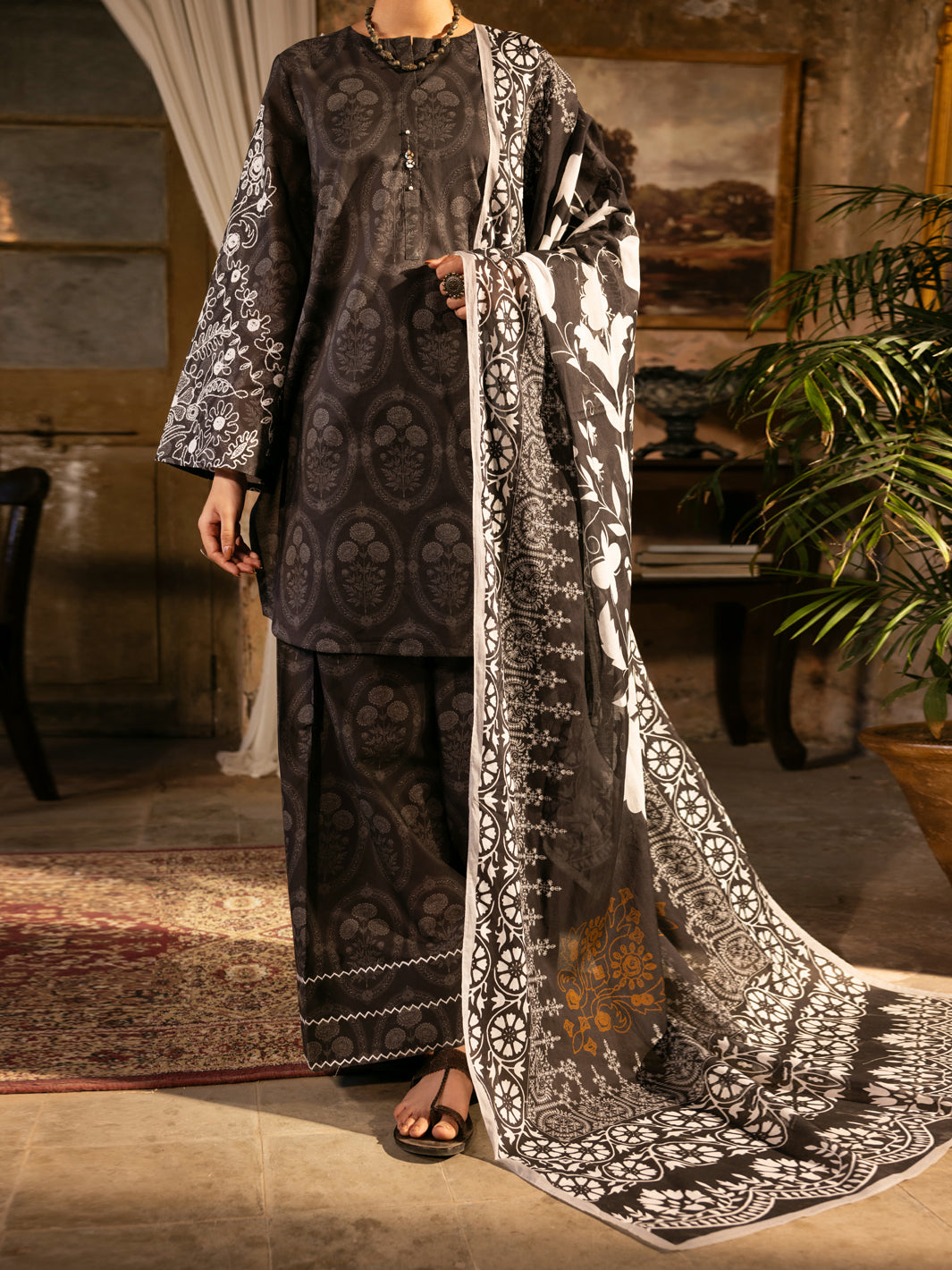 Charcoal Cotton Lawn Unstitched 3PC - ALP-3PS-2712