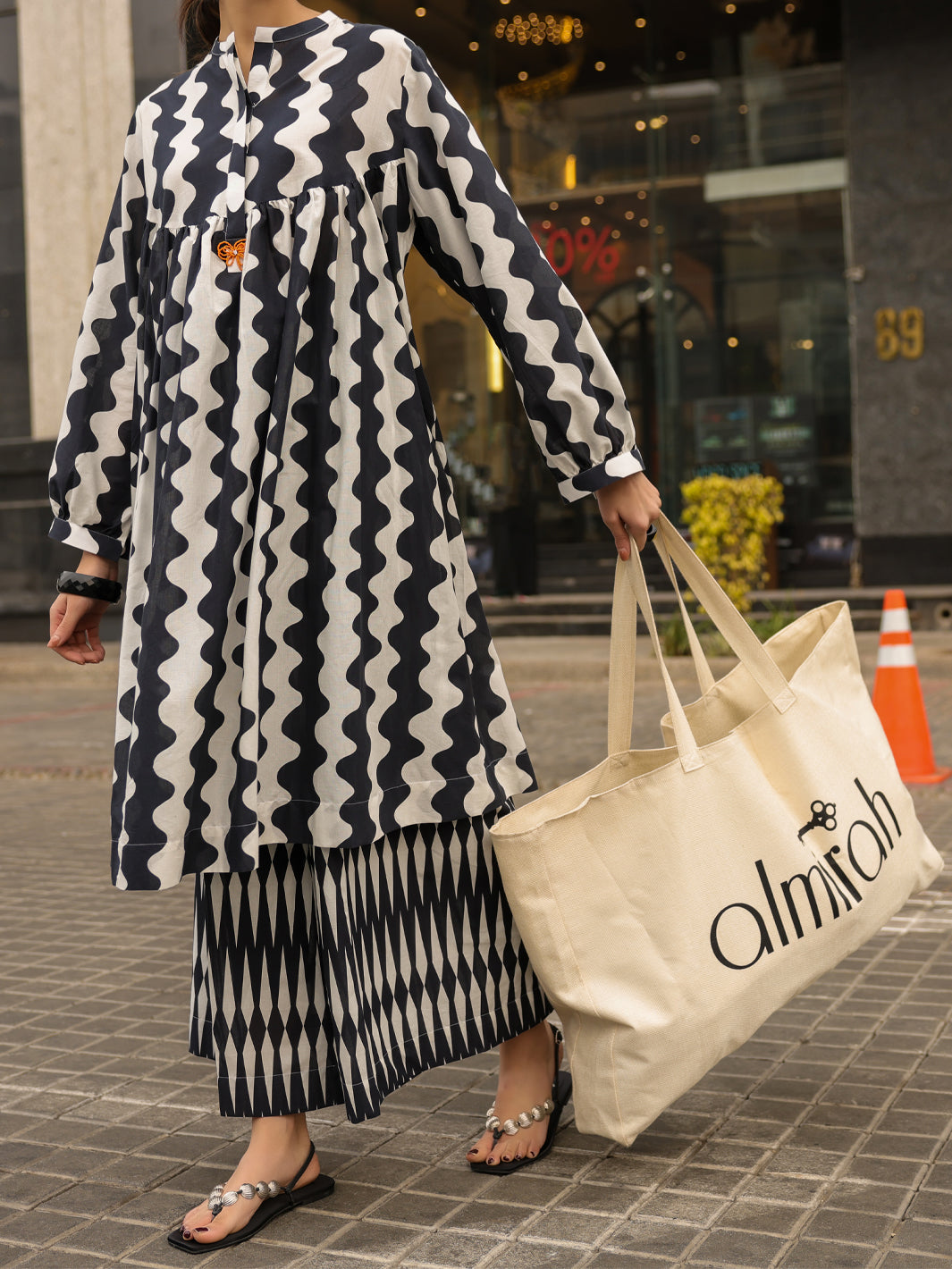 Black White Lawn Kurti - ALP-SLK-2543