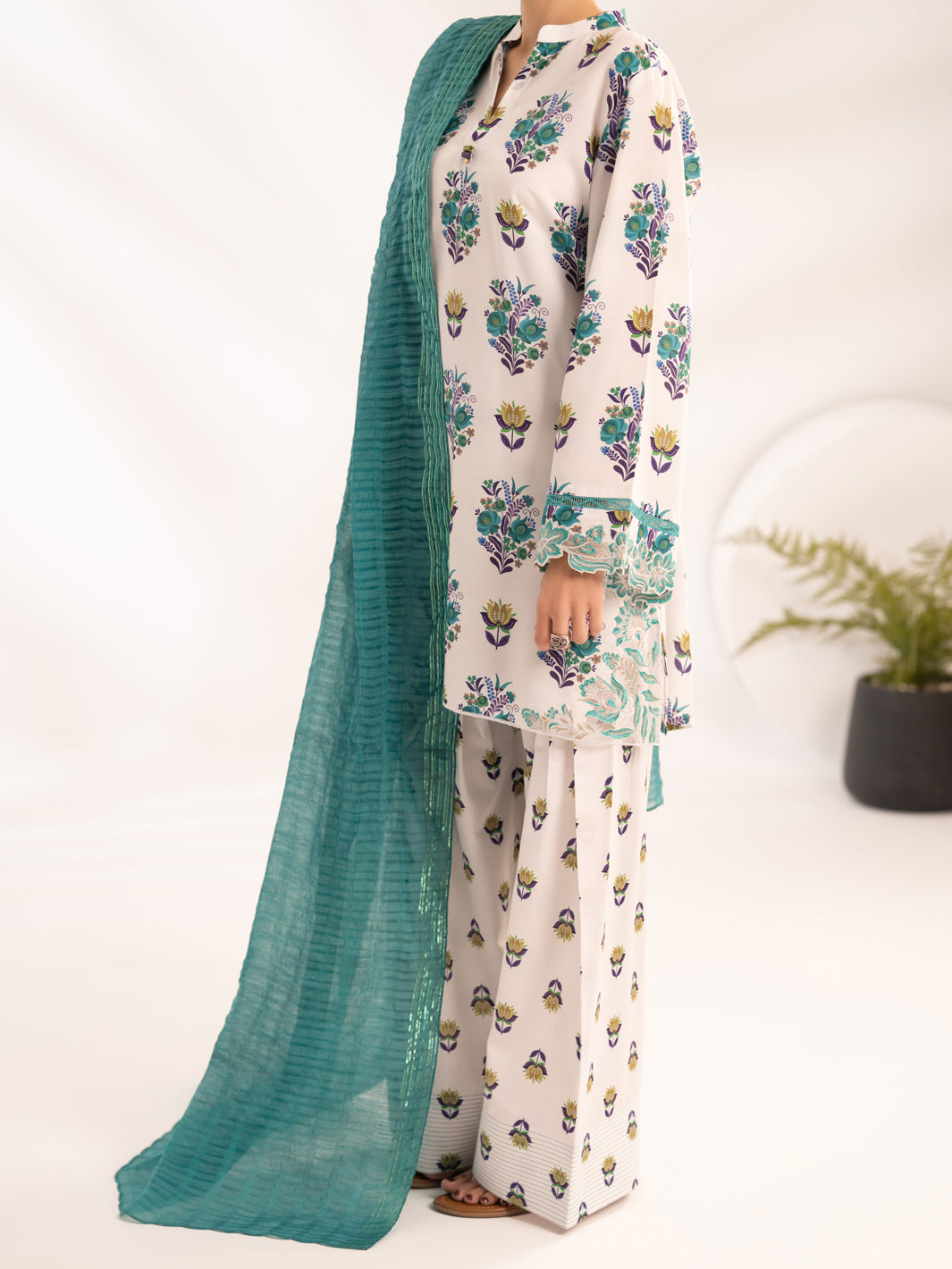 White Lawn Unstitched 3Pc - ALP-3PS-2466