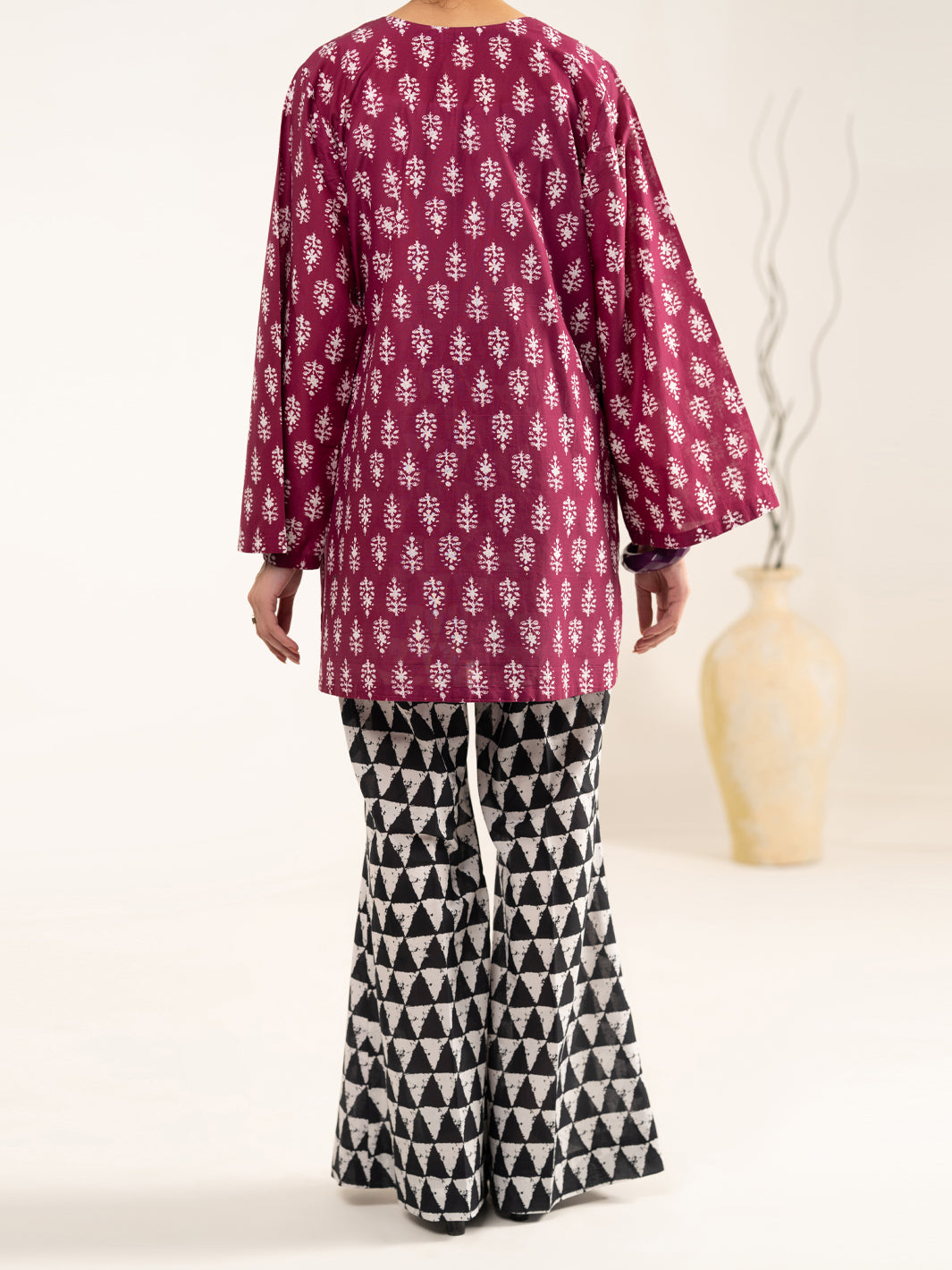 Red Lawn 2Pc Stitched - ALP-2PS-LKS-2479