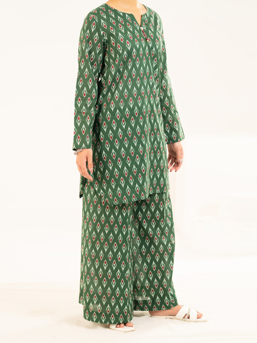 Green Lawn Co-Ord Set - ALP-2PS-SLKS-2513