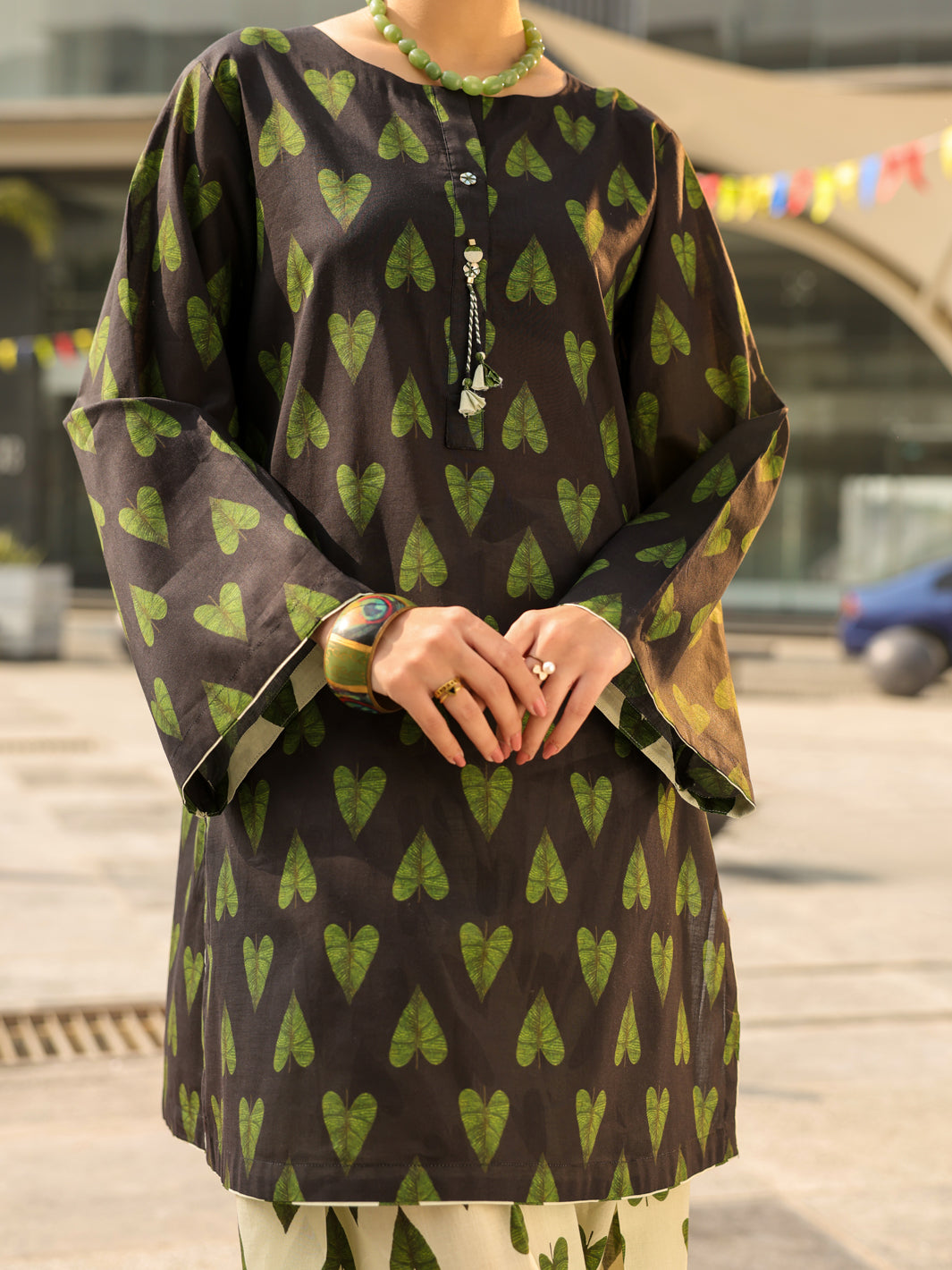 Black Lawn Co-Ord Set - ALP-2PS-SLKS-2508
