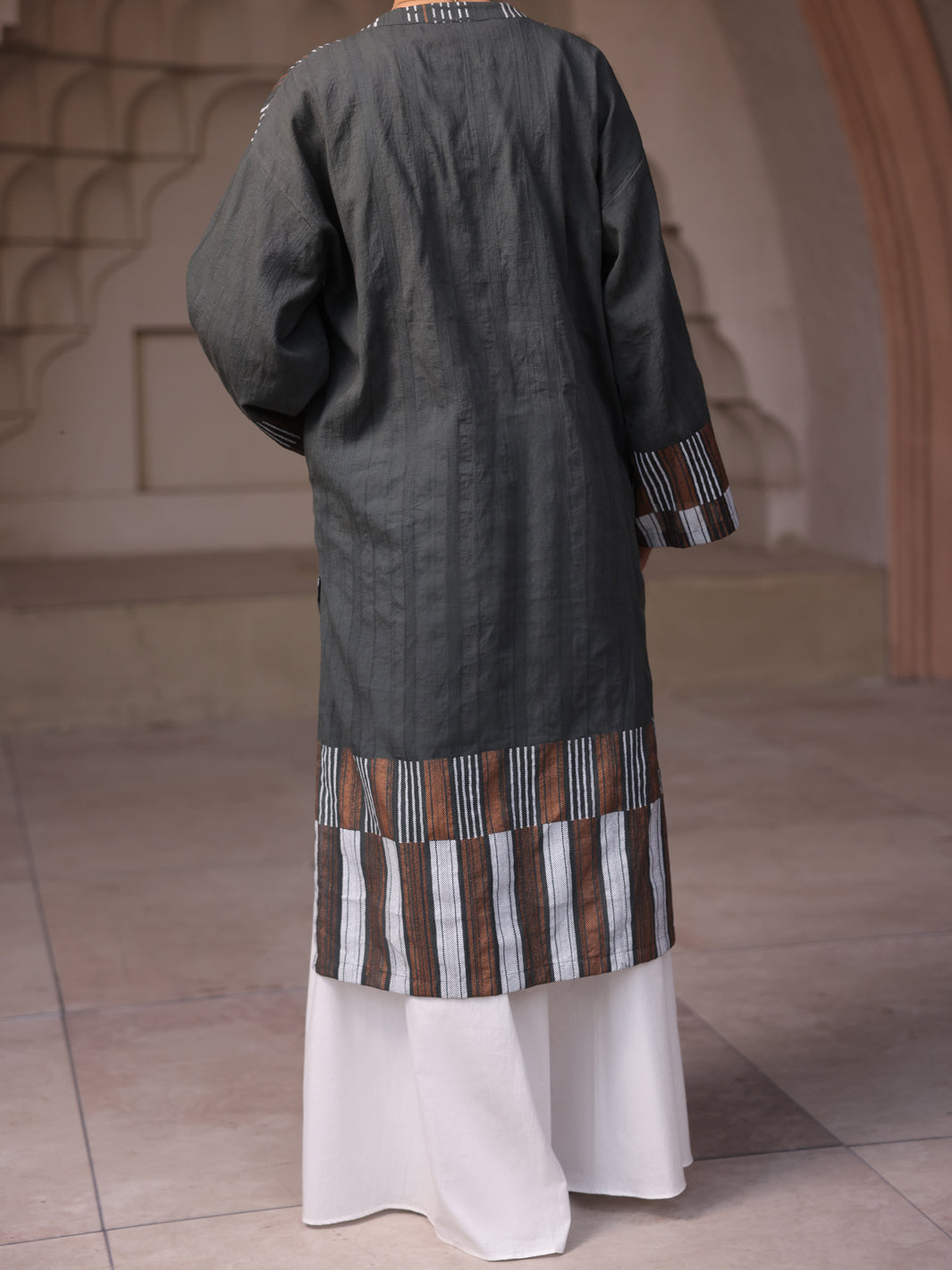 Grey Dobby Tunic - AL-LK-913