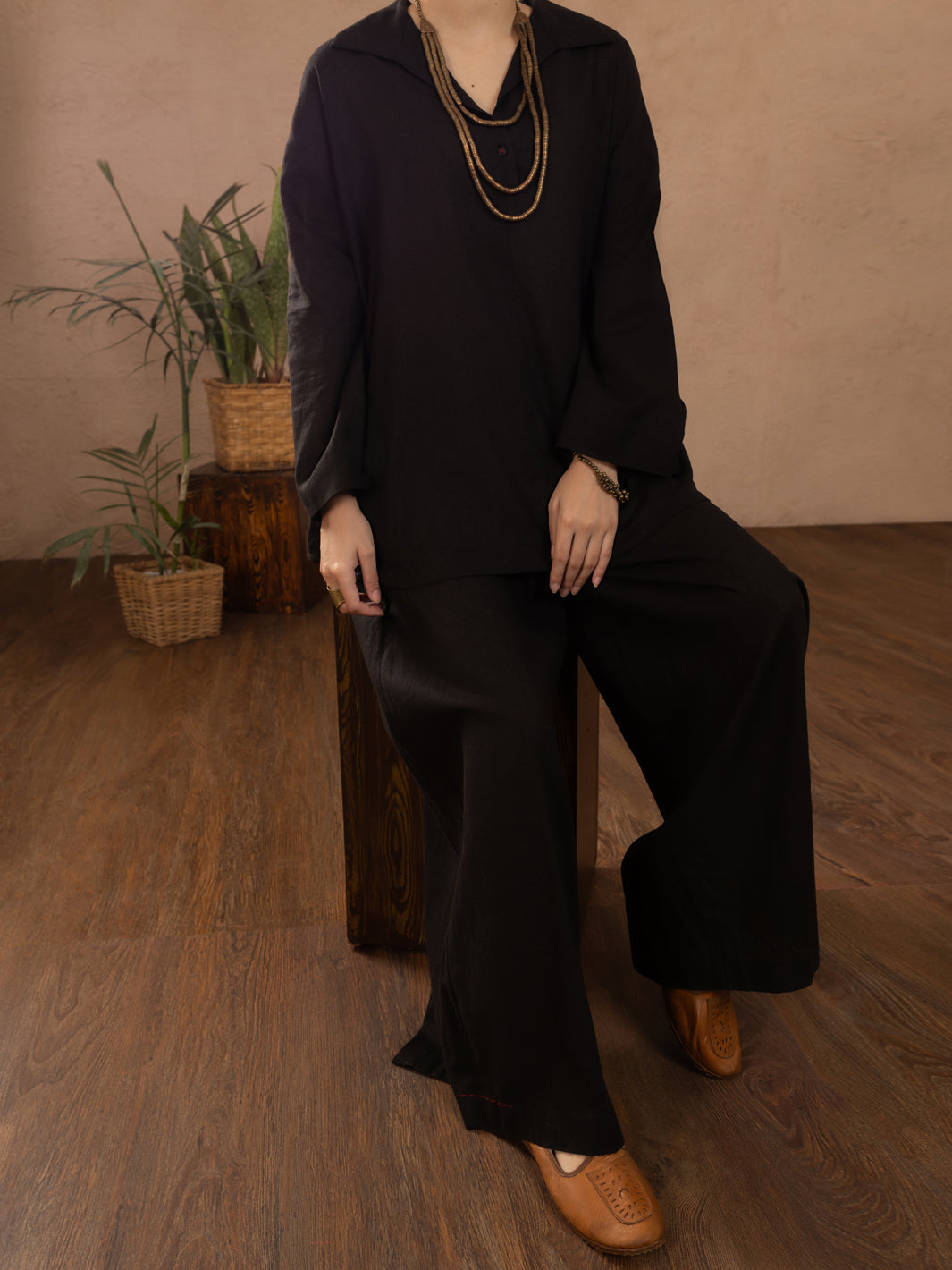 Black Linen Tunic - ALCR-LK-1107