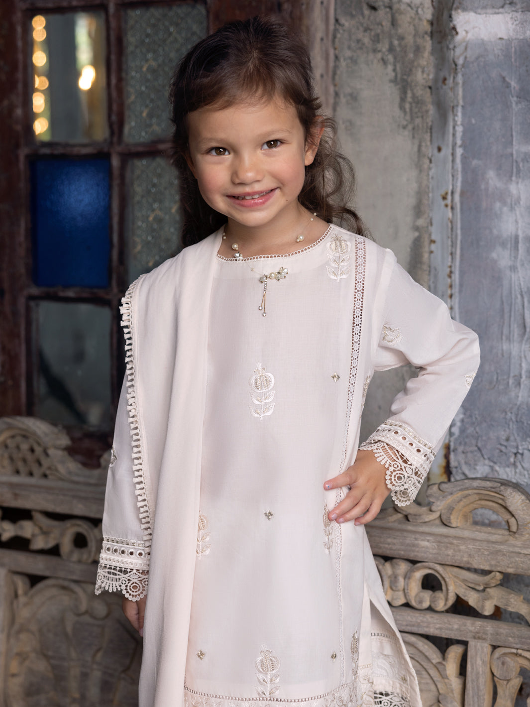 Off White Lawn 3Pc Stitched - ALGR-3PS-LS-018