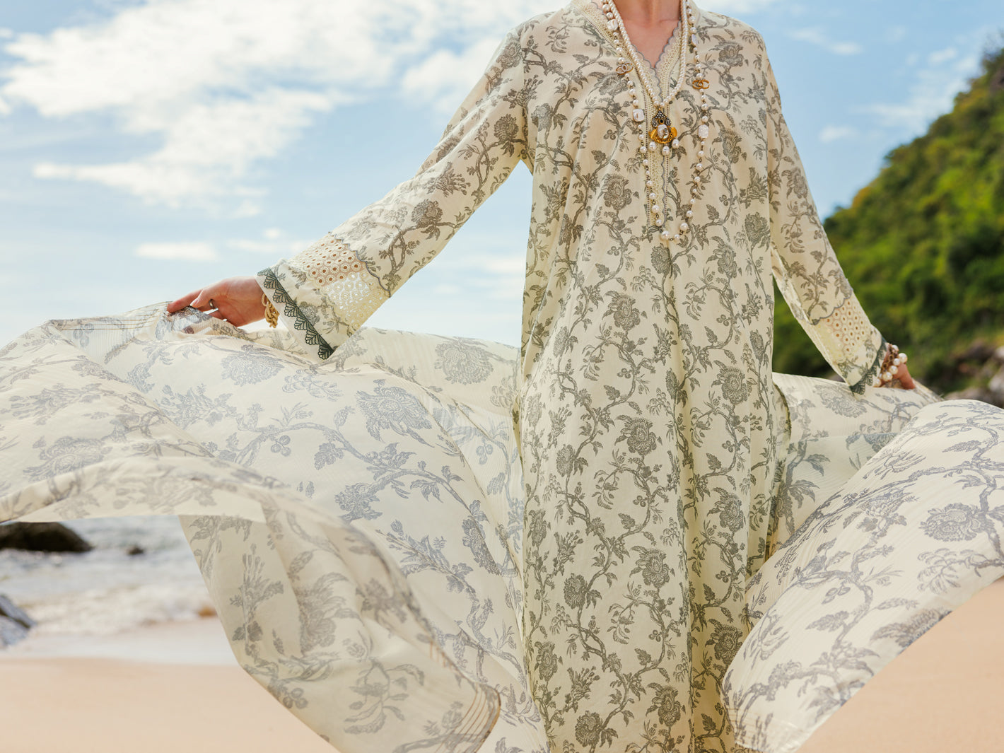 Cream Lawn 3 Piece Stitched - ALP-3PS-1806 - Almirah Online