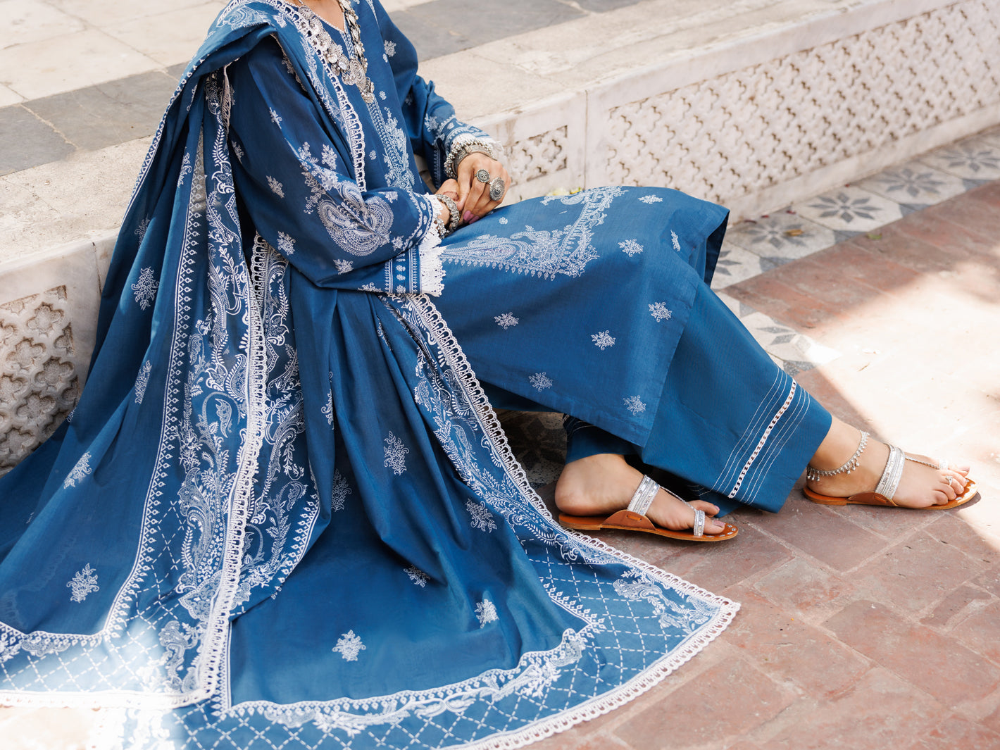 Blue Lawn 3 Piece Stitched - ALP-3PS-2126