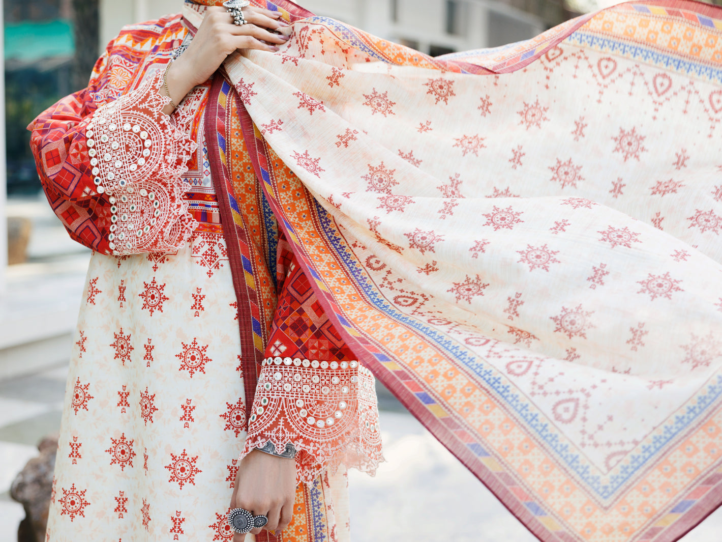 Cream Lawn 3 Piece Stitched - ALP-3PS-2138