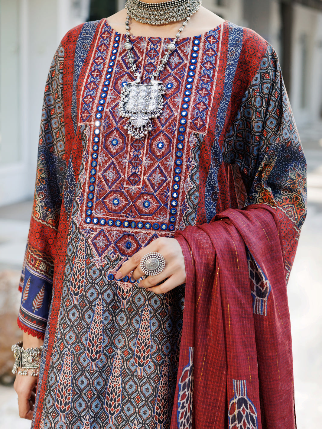 Maroon Lawn 3 Piece Stitched - ALP-3PS-2140
