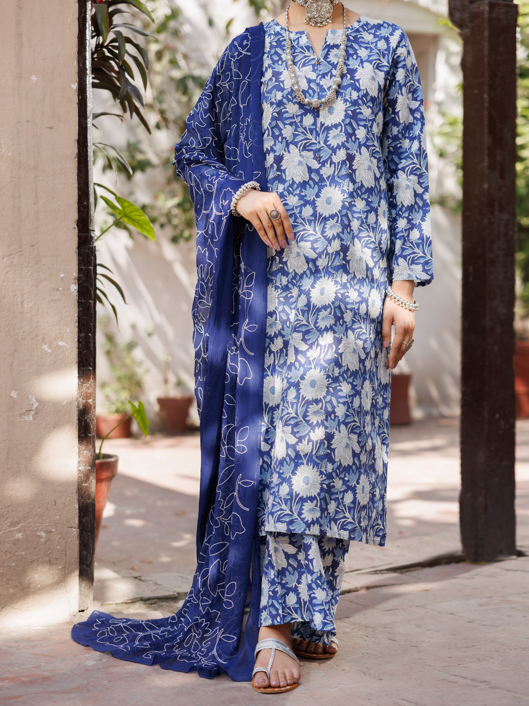 Blue Lawn 3 Piece Stitched - ALP-3PS-2147