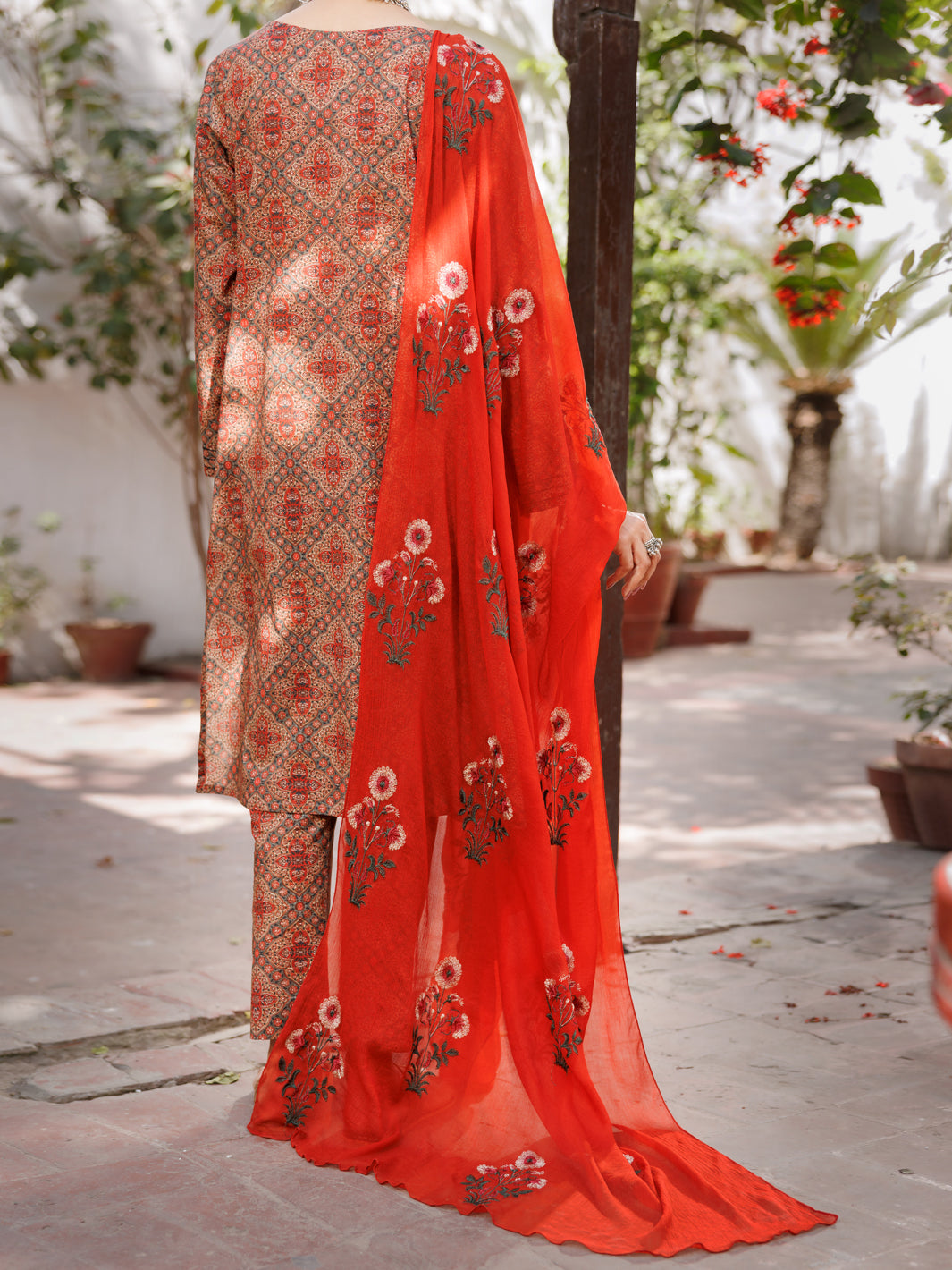 Brown Lawn 3 Piece Stitched - ALP-3PS-2149