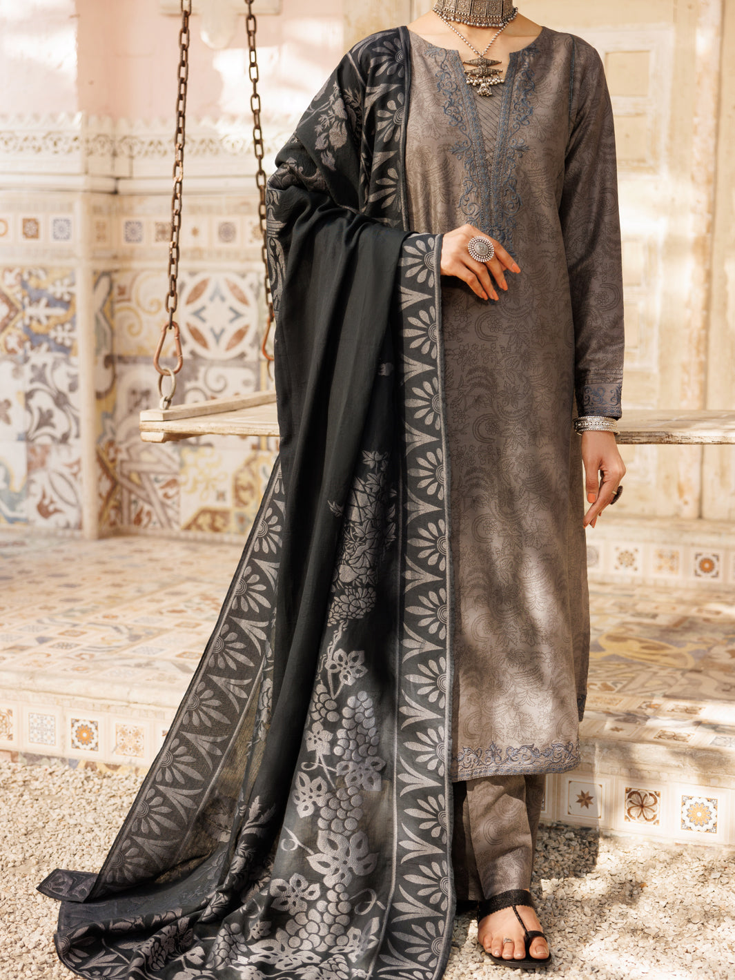 Grey Cambric 3Pc Stitched - ALP-3PS-2179