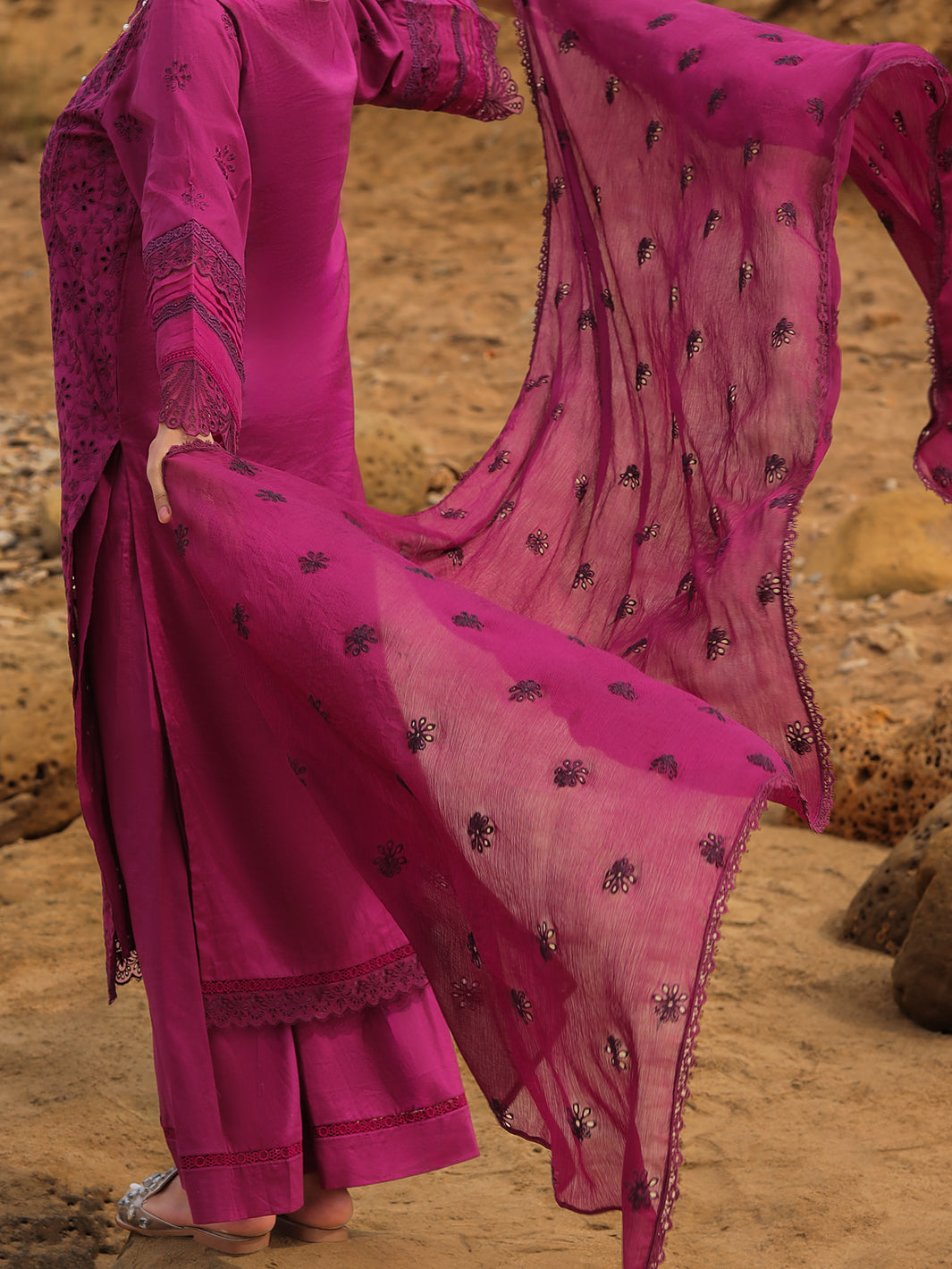 Magenta Lawn 3Pc Stitched - ALP-3PS-2182