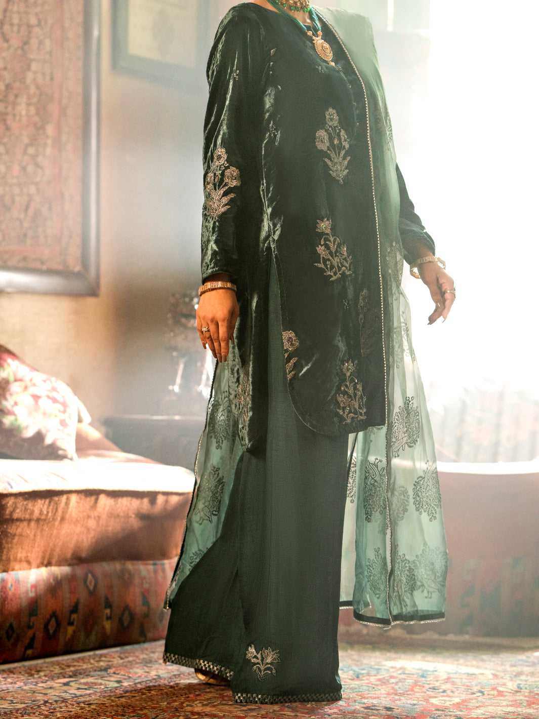 Teal Velvet 3Pc Formal Stitched - AL-3PS-LS-440