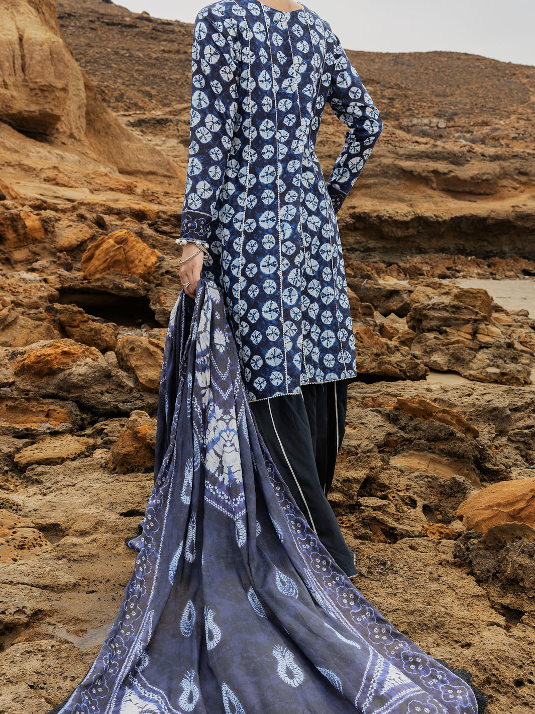 Blue Lawn 2 Piece Unstitched - ALP-2PS-SLKD-2251