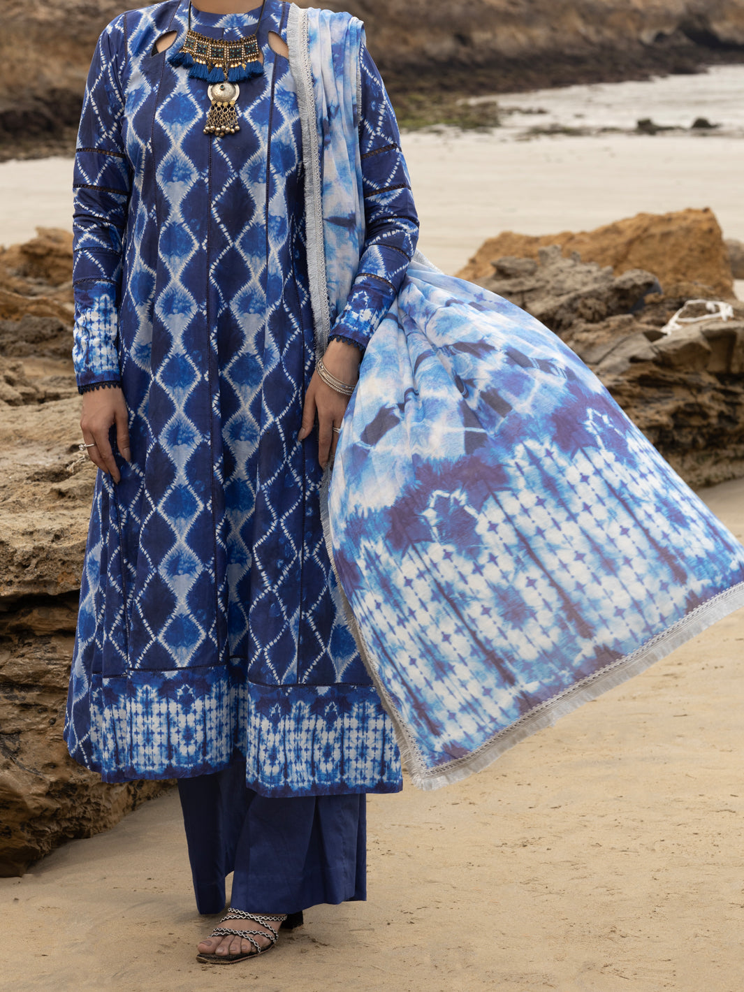 Blue Lawn 2 Piece Unstitched - ALP-2PS-SLKD-2252