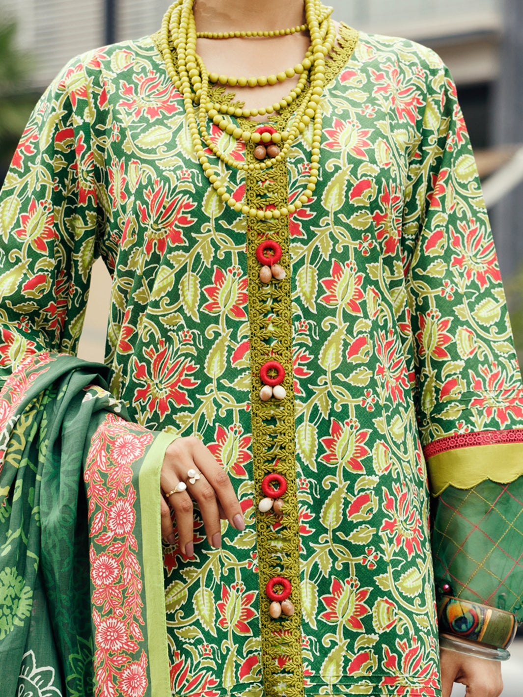 Green Lawn 2Pc Unstitched - ALP-2PS-SLKD-UN-2263