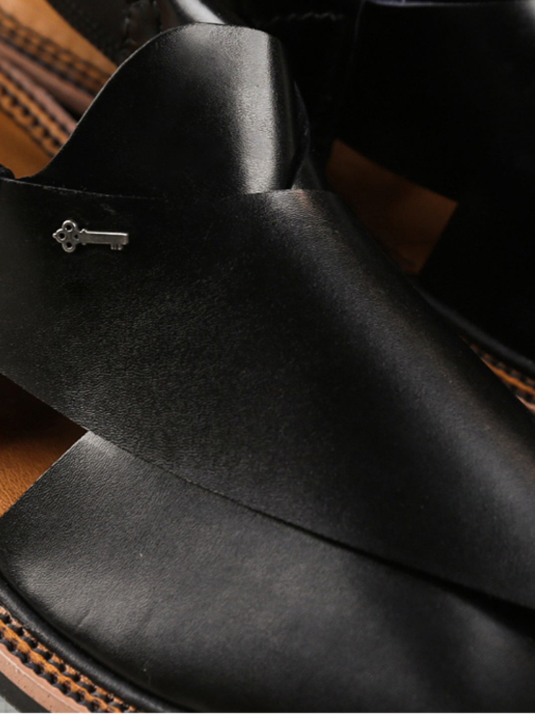 Black Peshawari Chappal - AL-MFW-HC-090