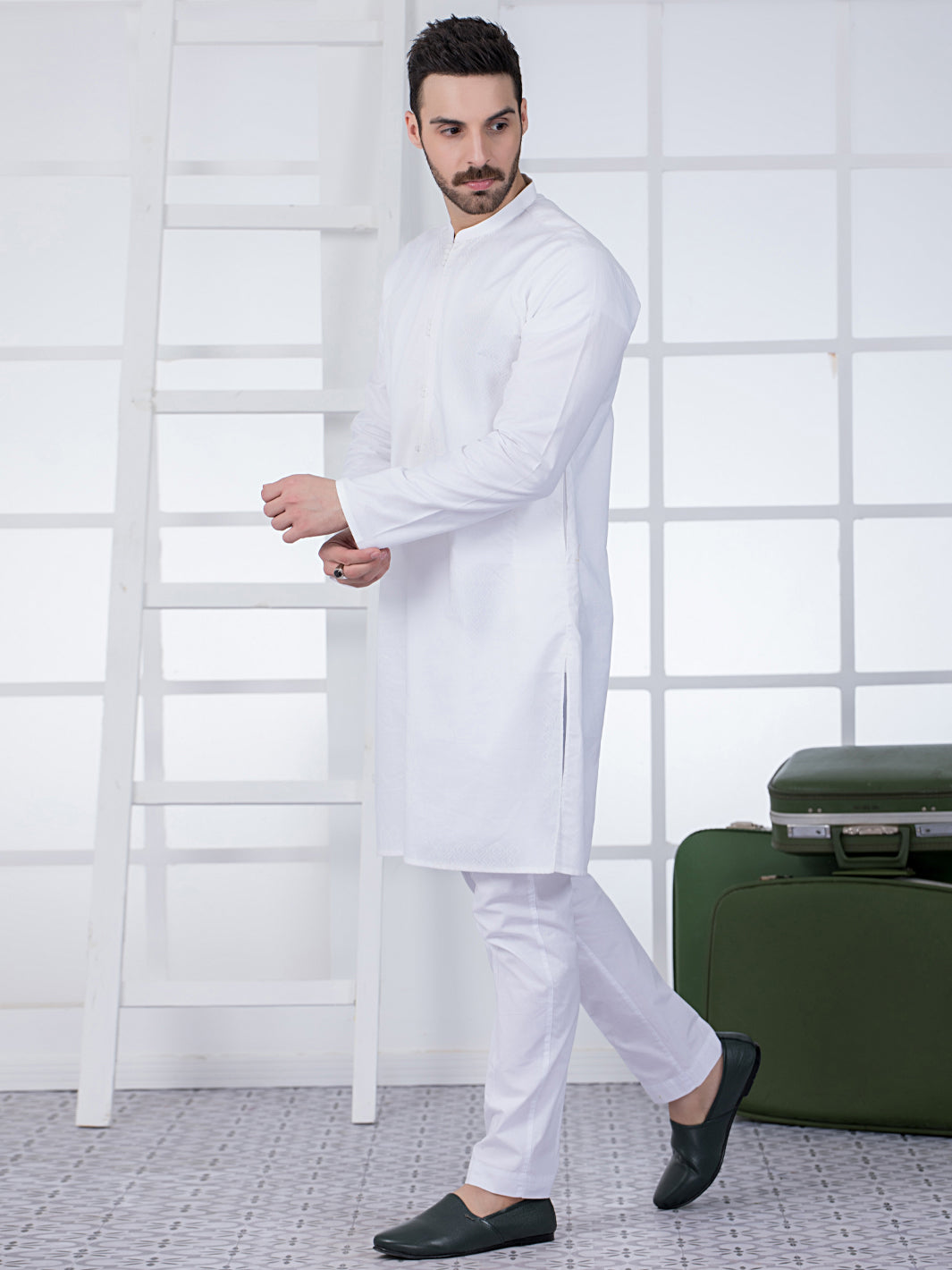 White Cotton Kurta - AL-K-1018
